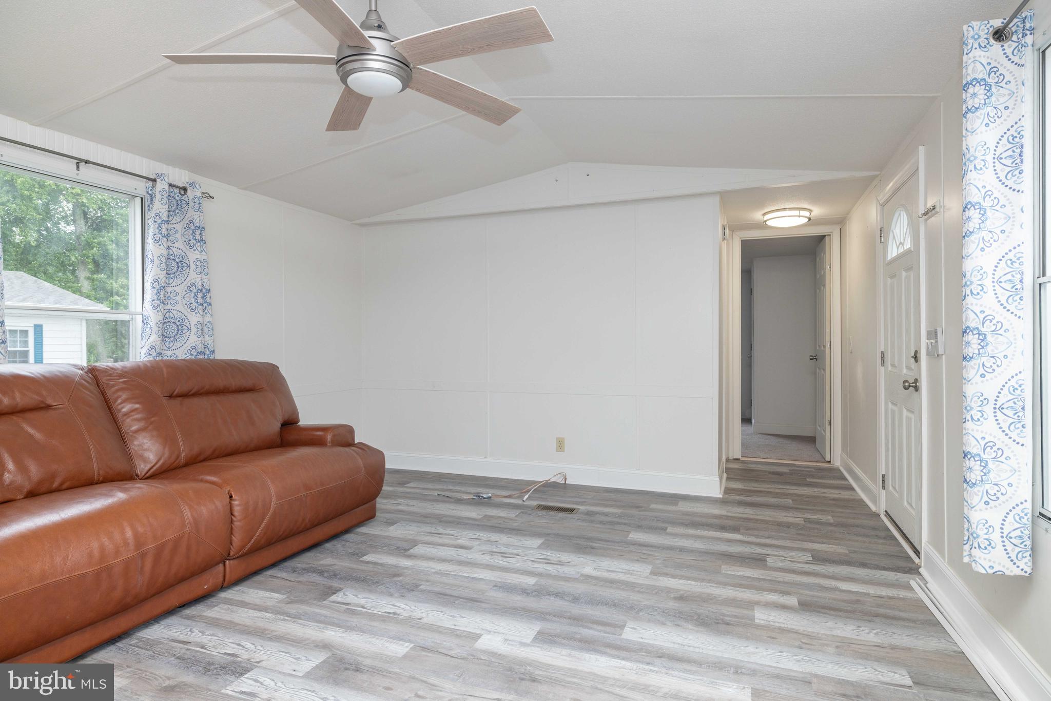 ORCHARD MANOR - Residential