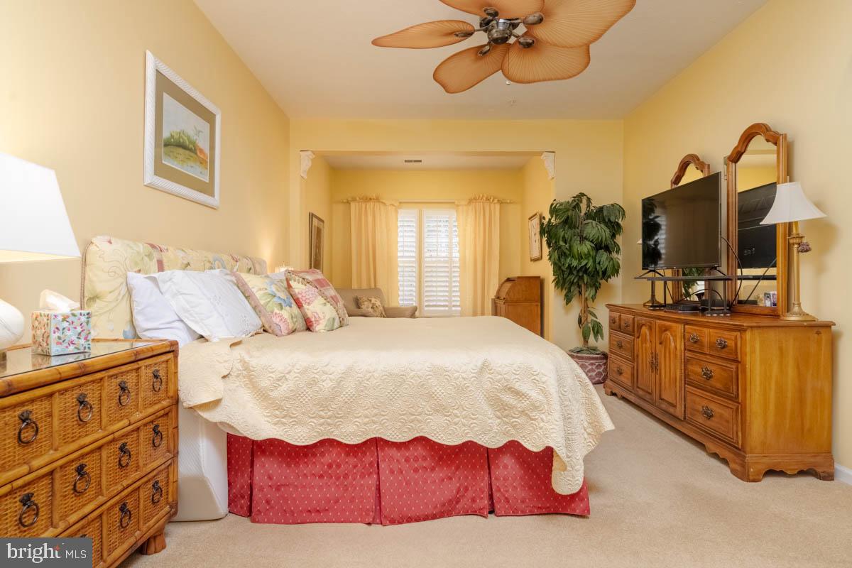 WINDSOR AT PERRY HALL FARMS - Residential