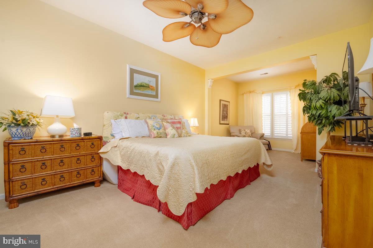 WINDSOR AT PERRY HALL FARMS - Residential