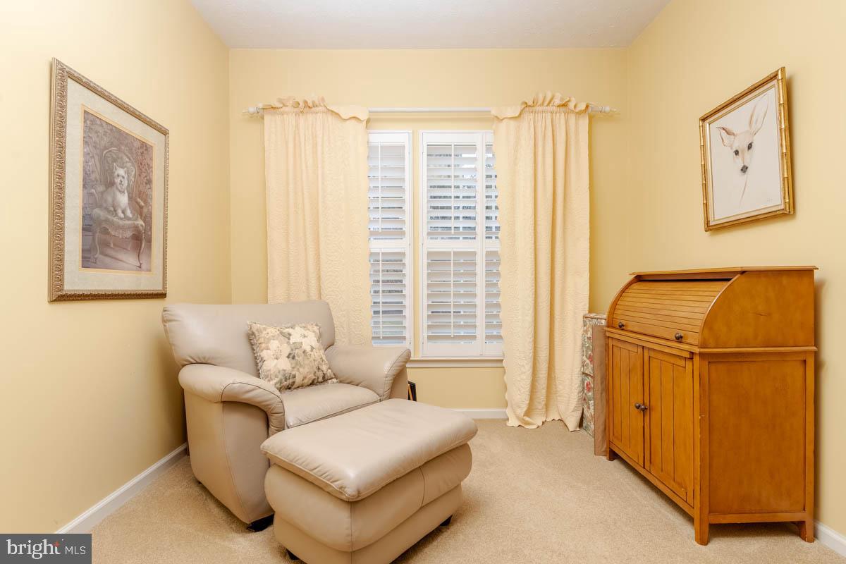 WINDSOR AT PERRY HALL FARMS - Residential