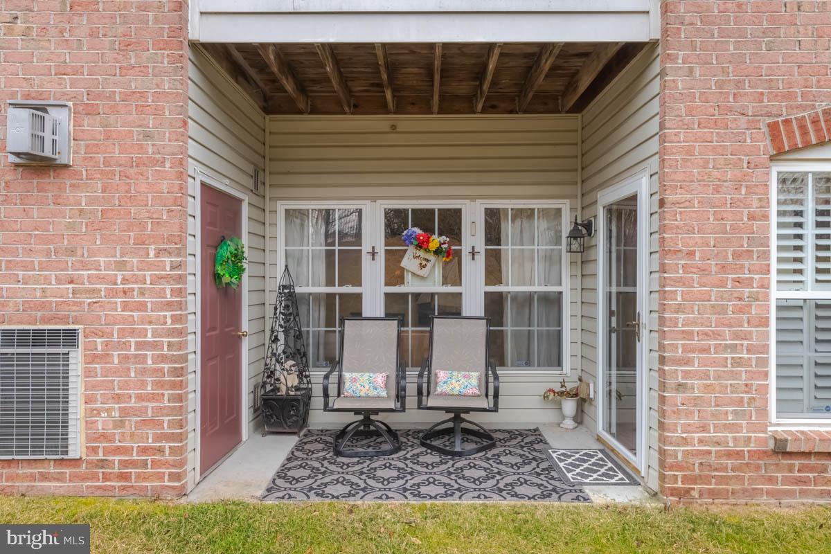 WINDSOR AT PERRY HALL FARMS - Residential