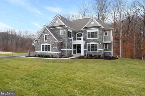 206 BELLFLOWER LANE NEWTOWN SQUARE PA 19073