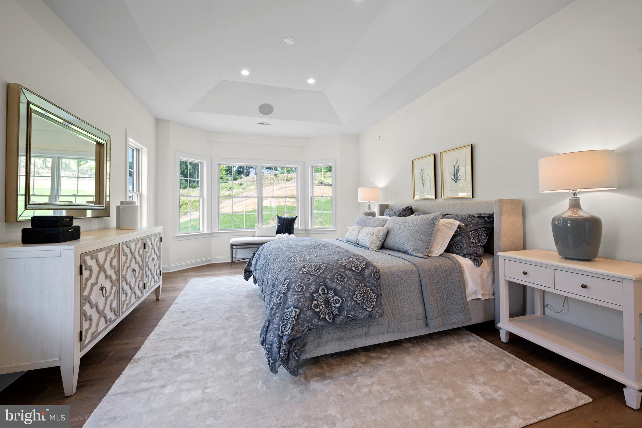 VILLAGE OF FOUR SEASONS - Residential