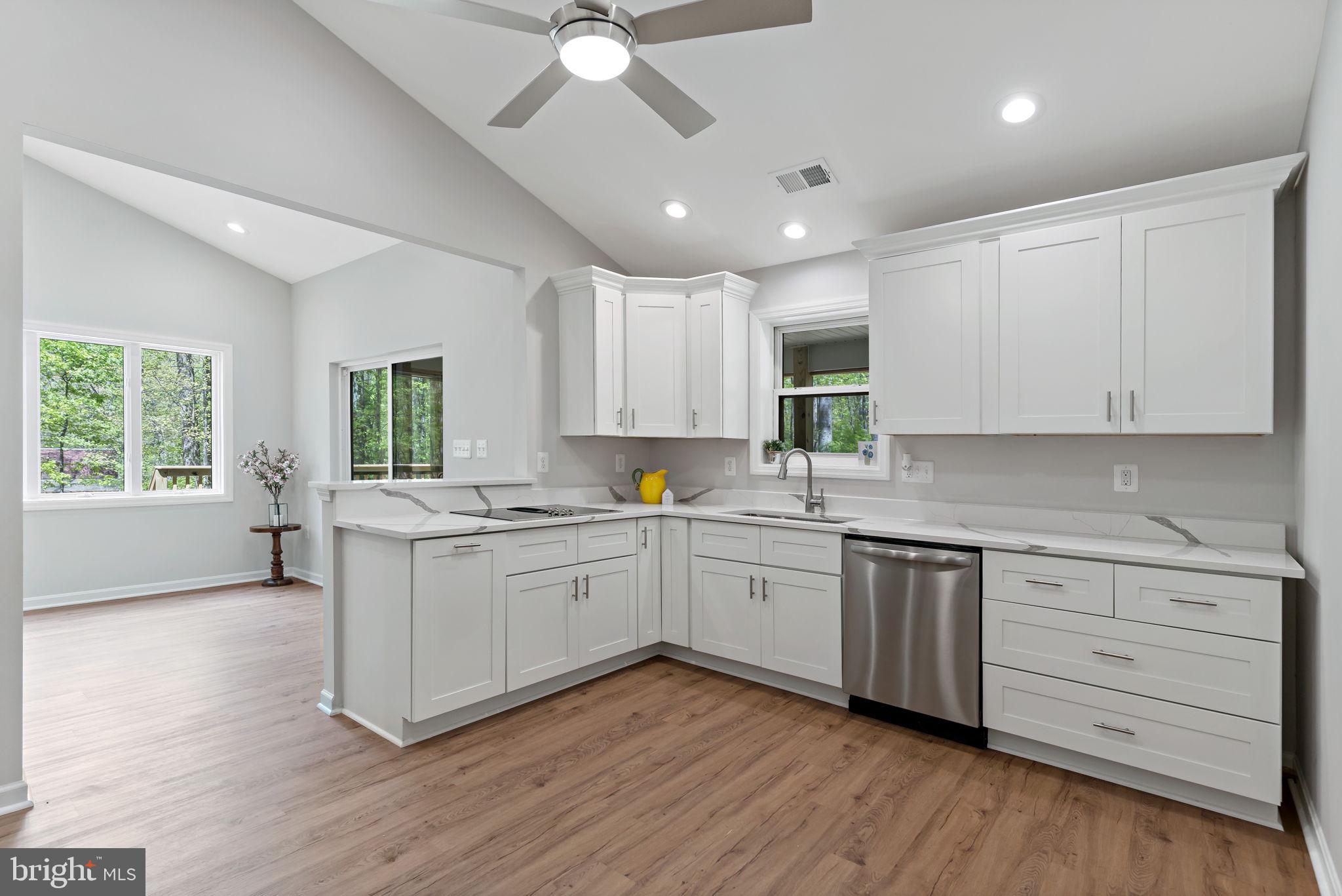 SHANNONDALE - Residential