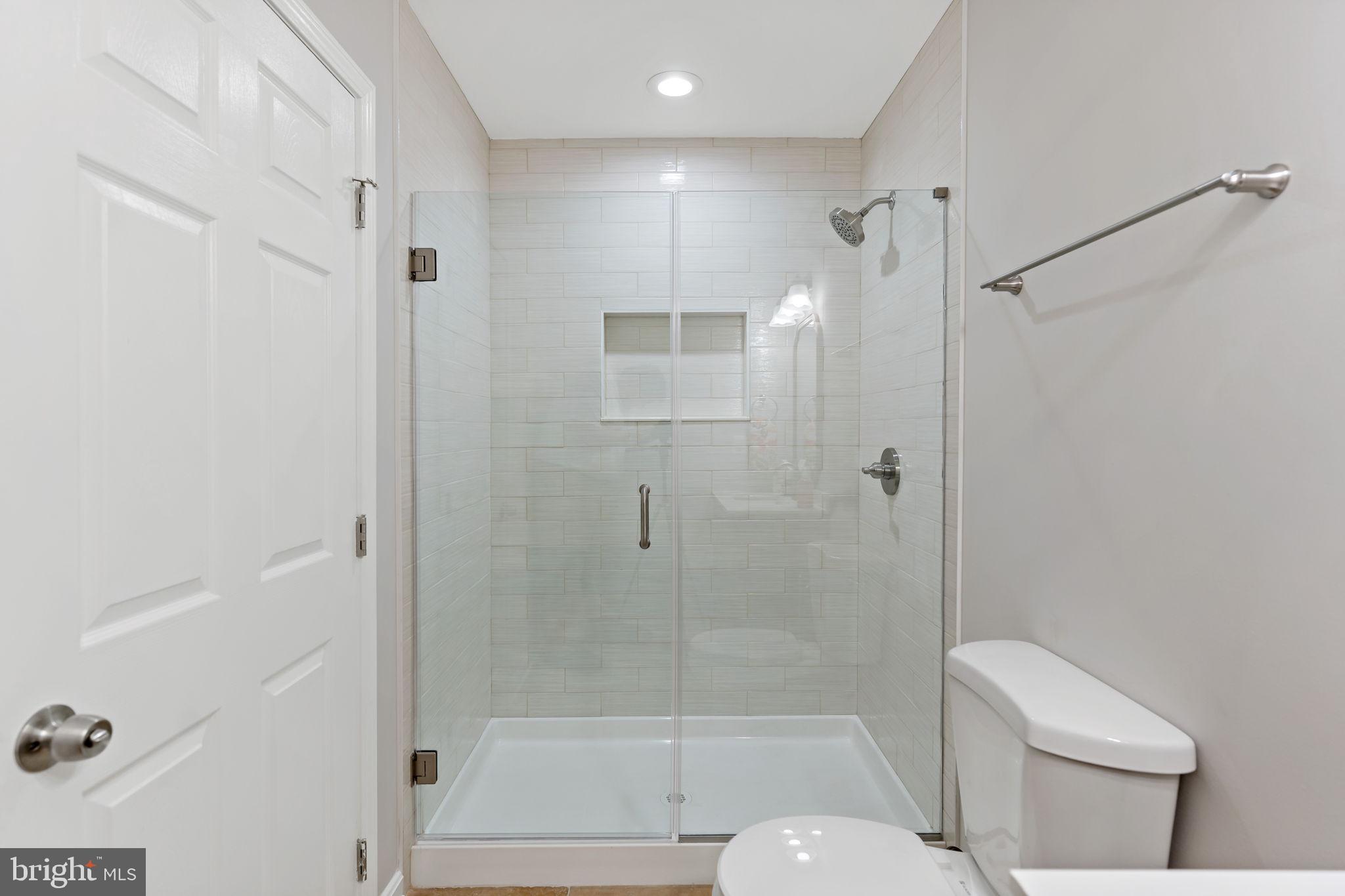 SHANNONDALE - Residential