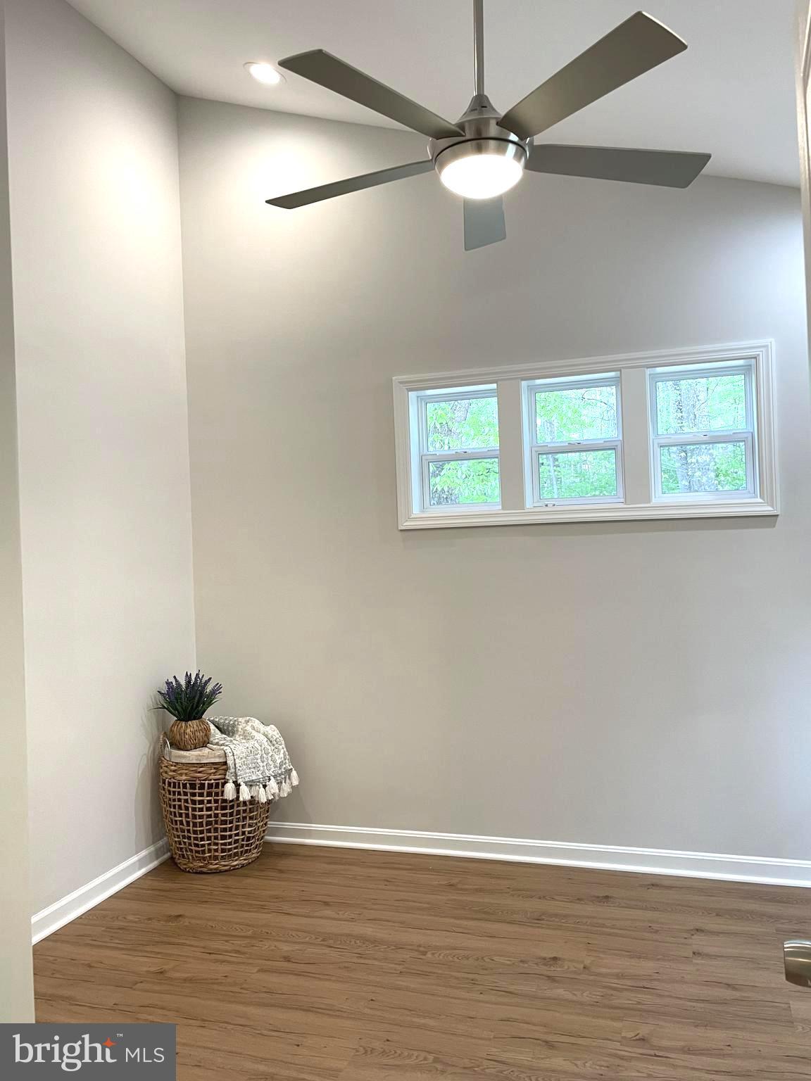 SHANNONDALE - Residential