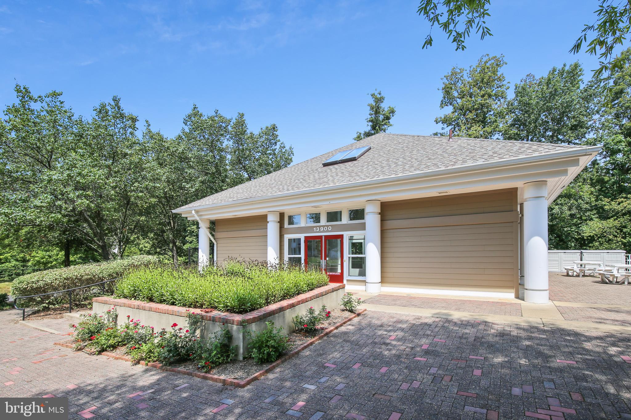 LITTLE ROCKY RUN - Residential