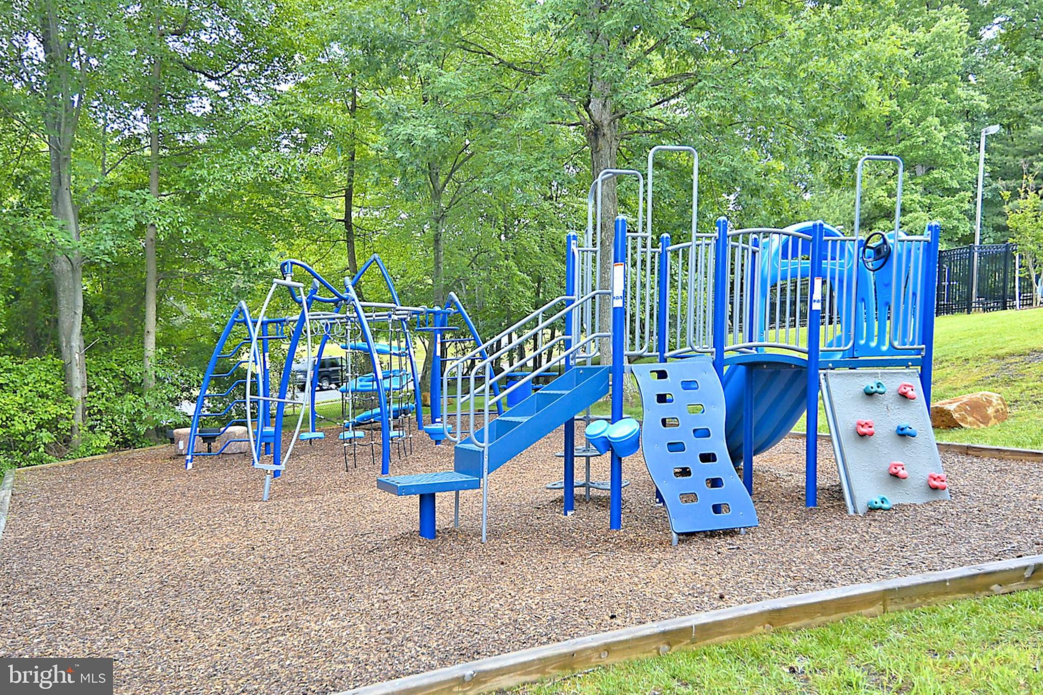 LITTLE ROCKY RUN - Residential