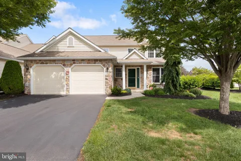 129 N Fountain Drive Unit 16, York, PA 17402 - MLS#: PAYK2081660