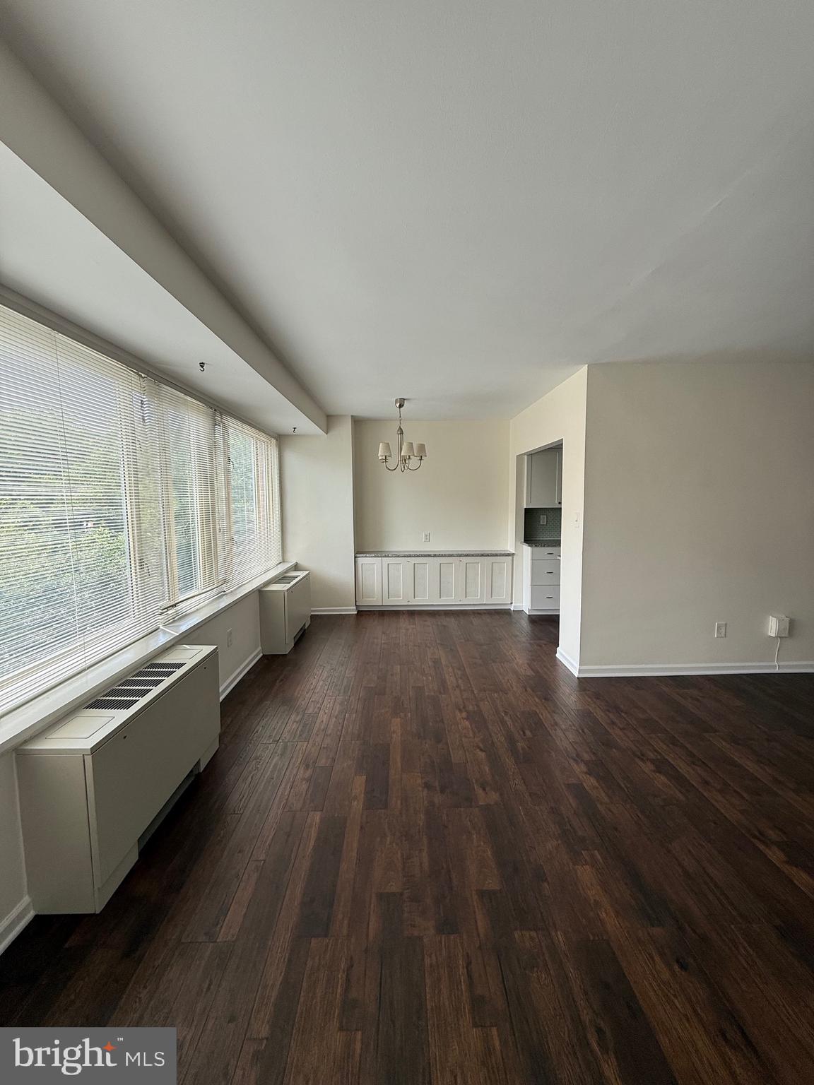 4301 MASSACHUSETTS AVENUE NW 3009
