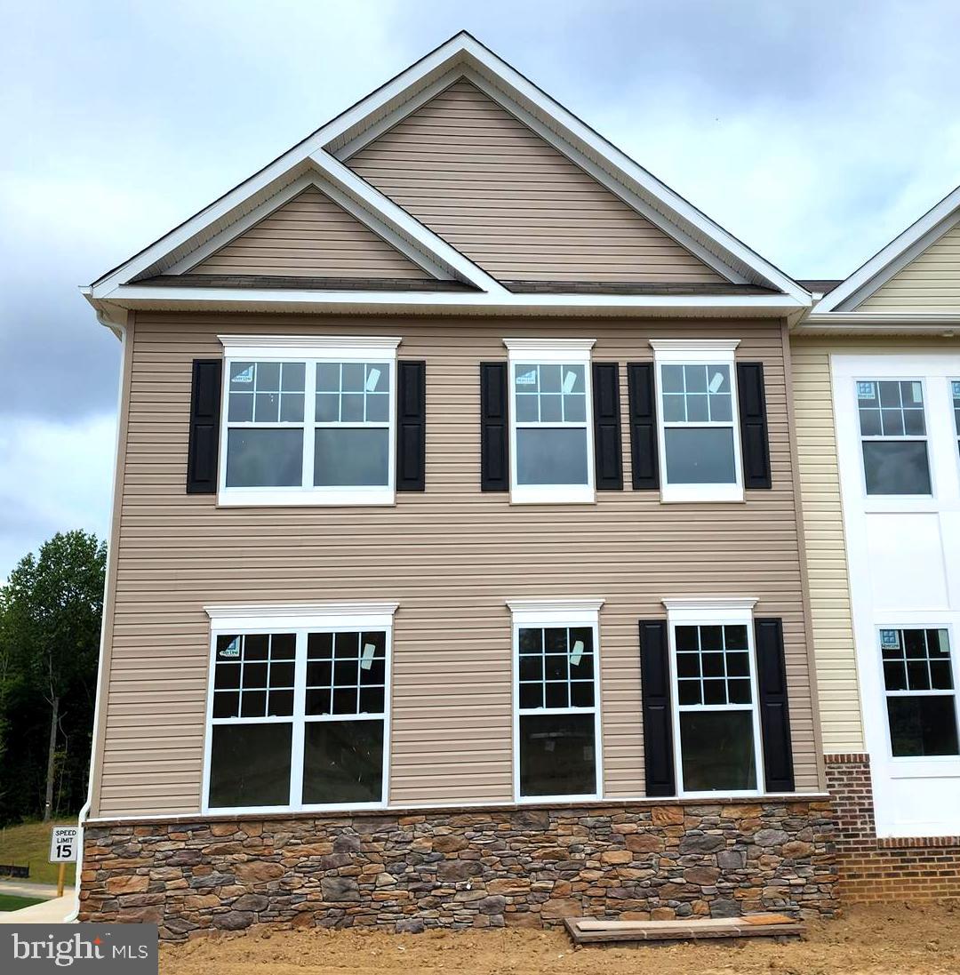 CLARK'S REST - Residential