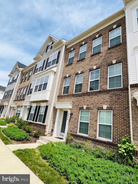 JEFFERSON PLACE - Residential Lease