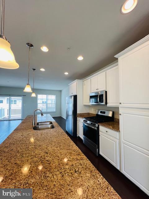 JEFFERSON PLACE - Residential Lease