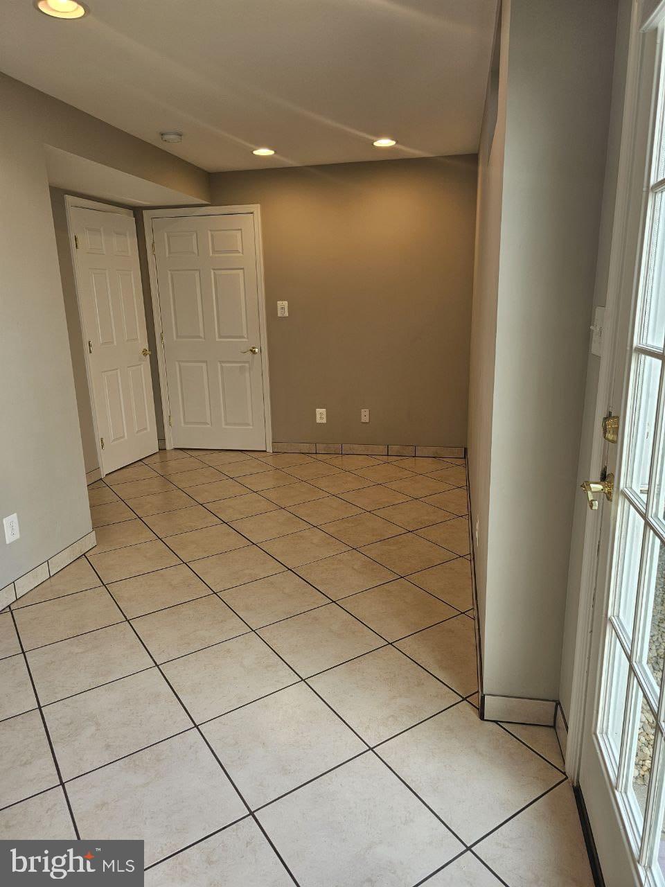 FOUNTAIN HILLS - Residential Lease