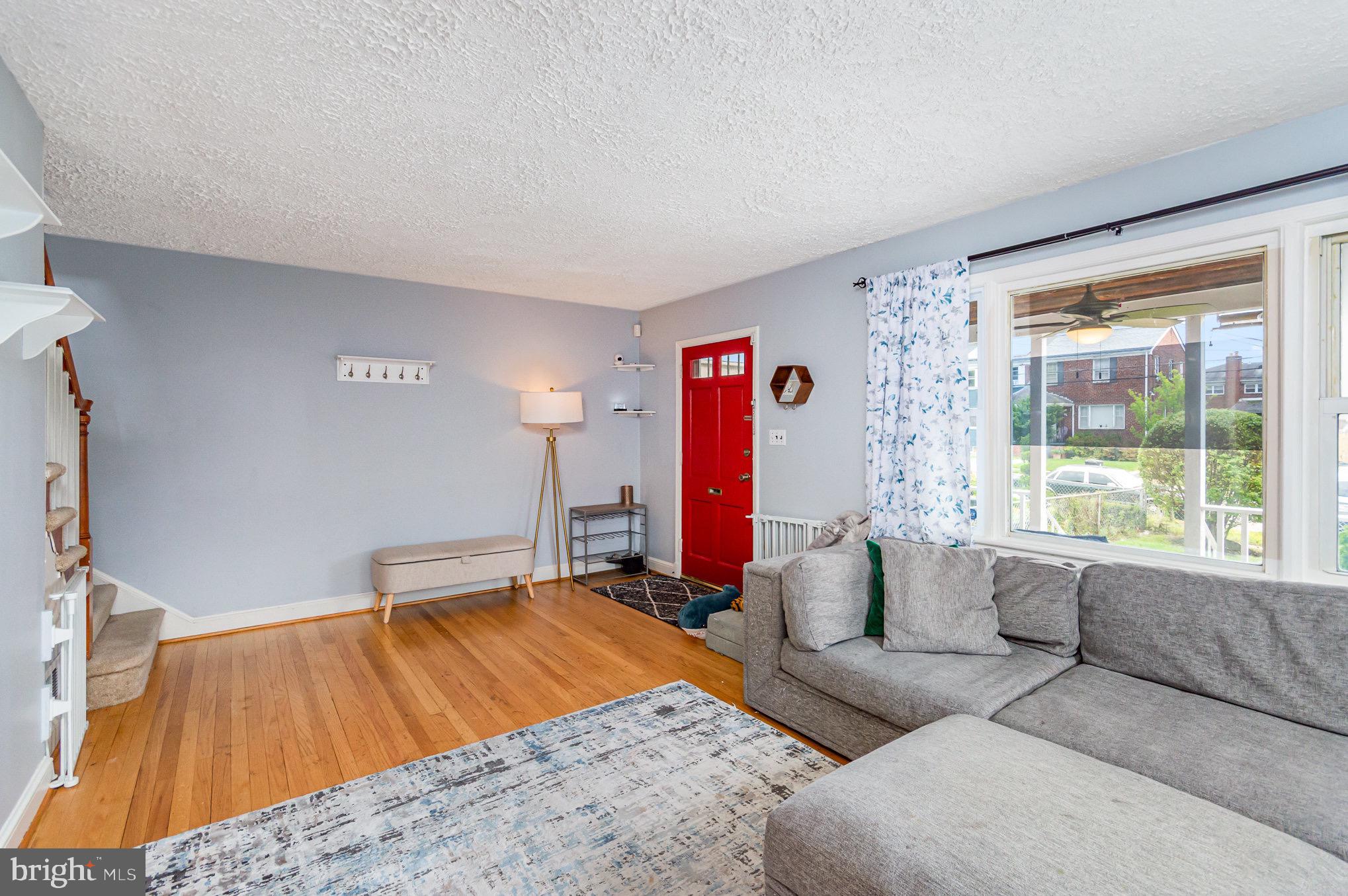 2410 SAINT CLAIR DRIVE