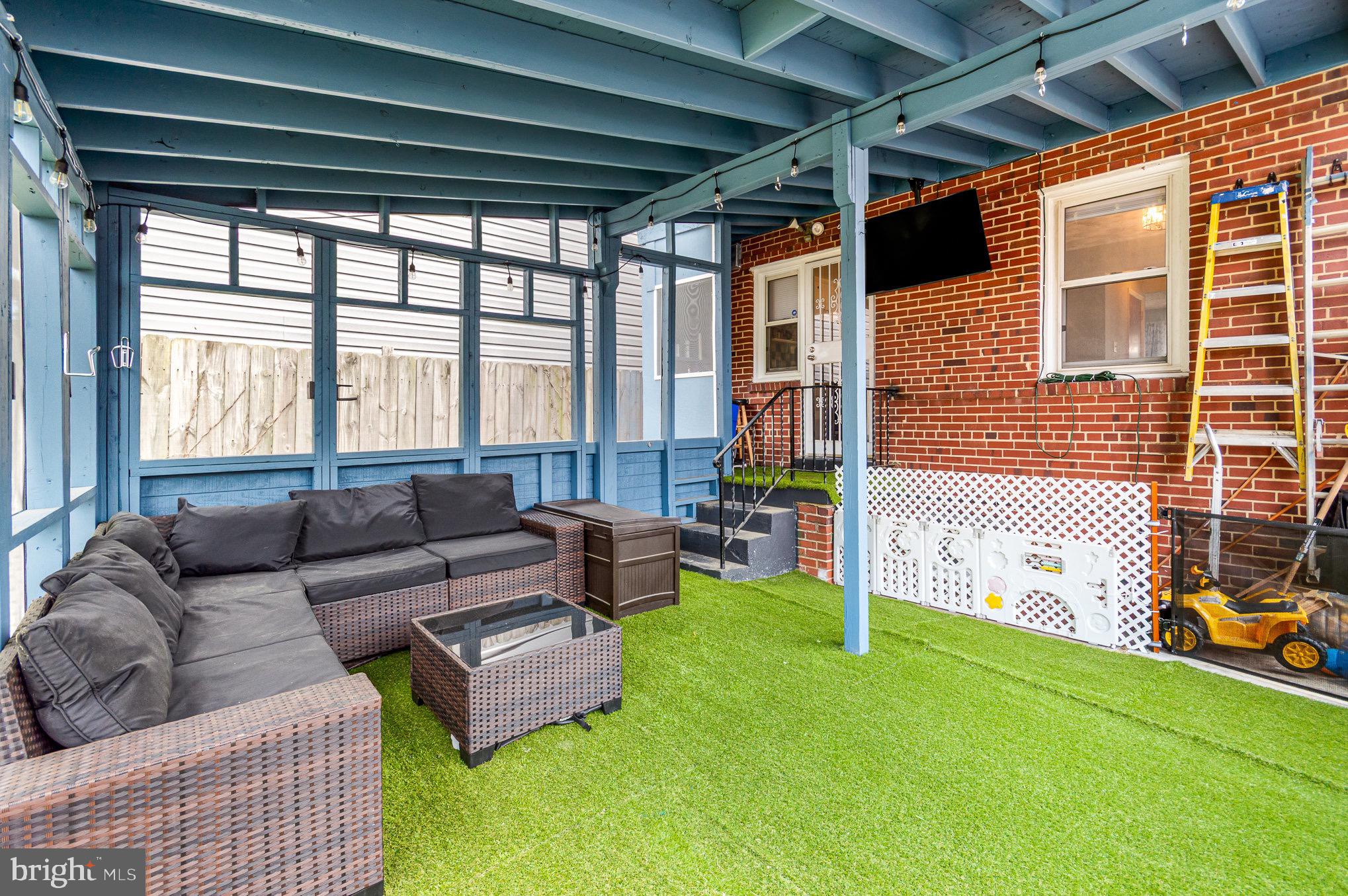 HILLCREST HEIGHTS - Residential