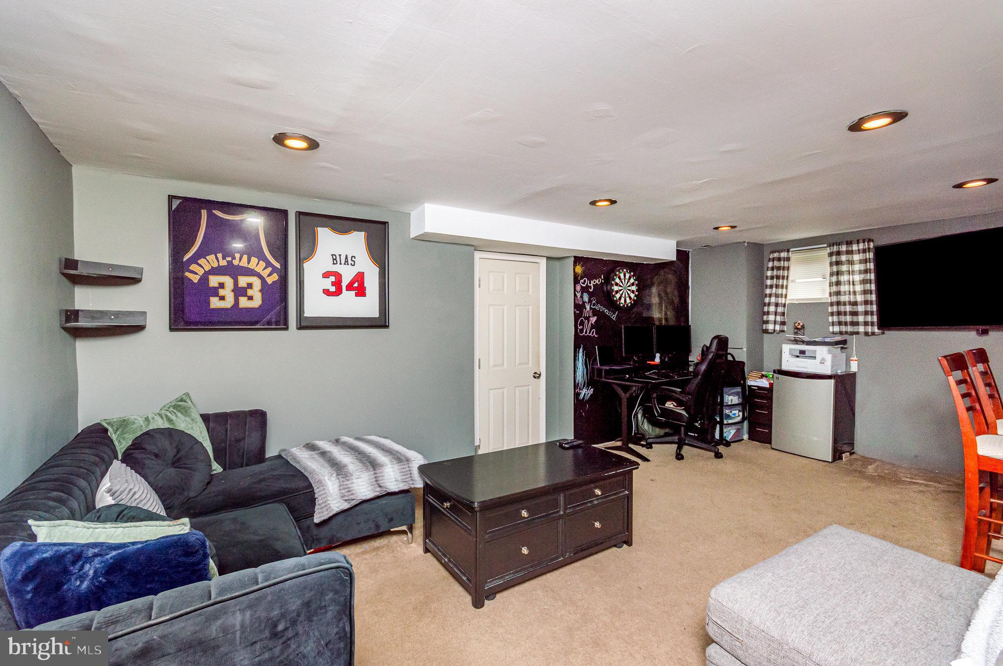 HILLCREST HEIGHTS - Residential