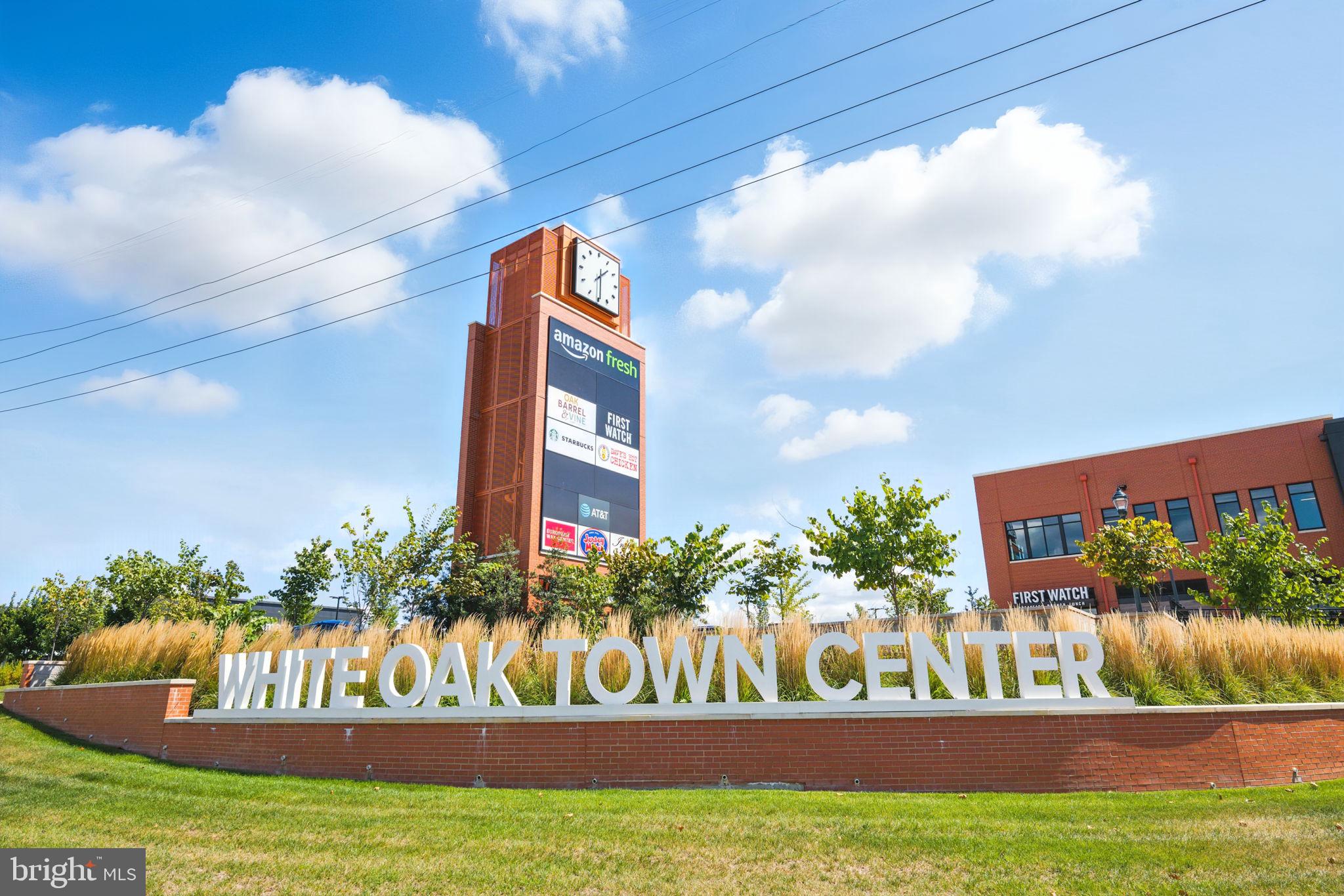 COLUMBIA TOWERS - Residential