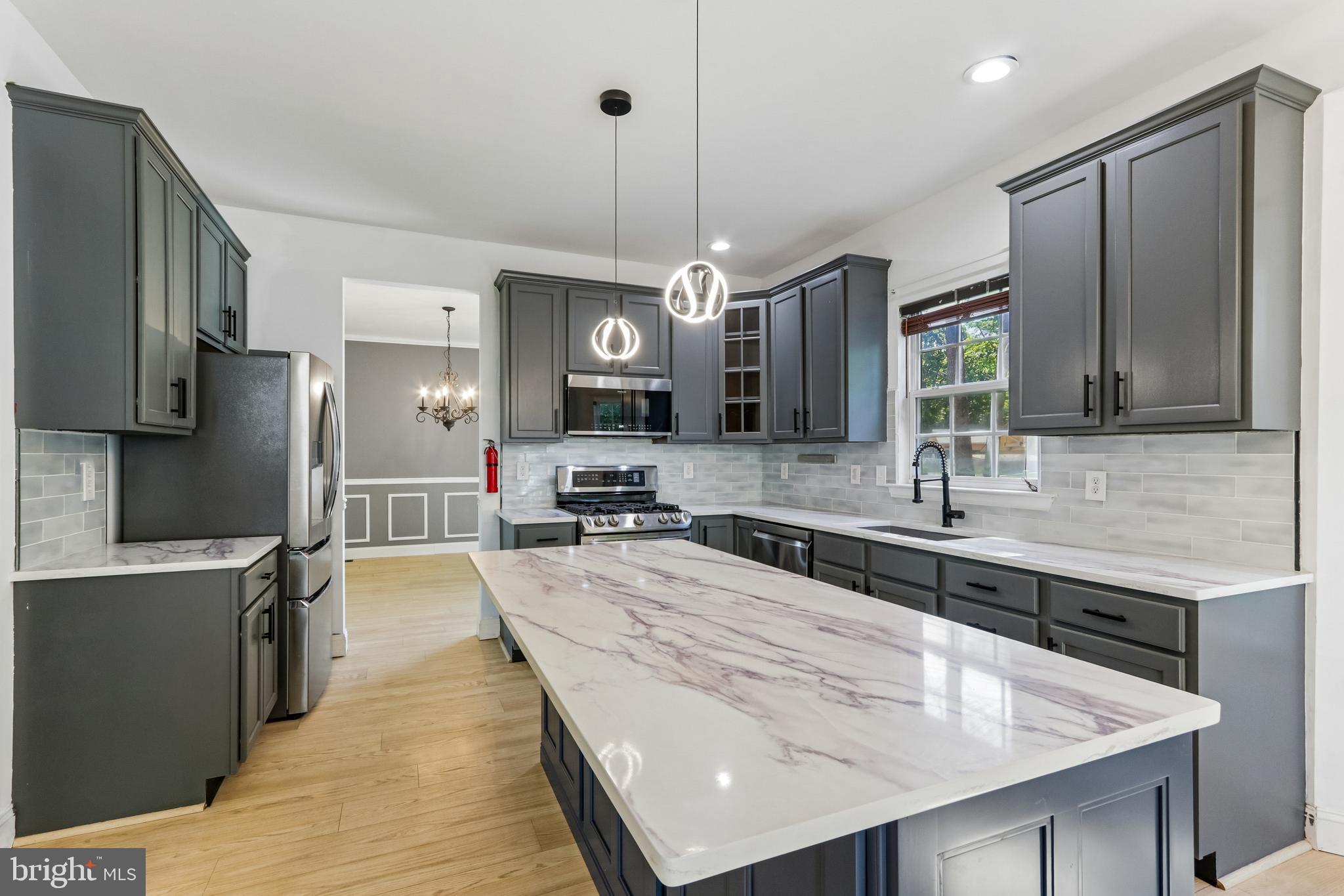 7 LONGFELLOW LANE