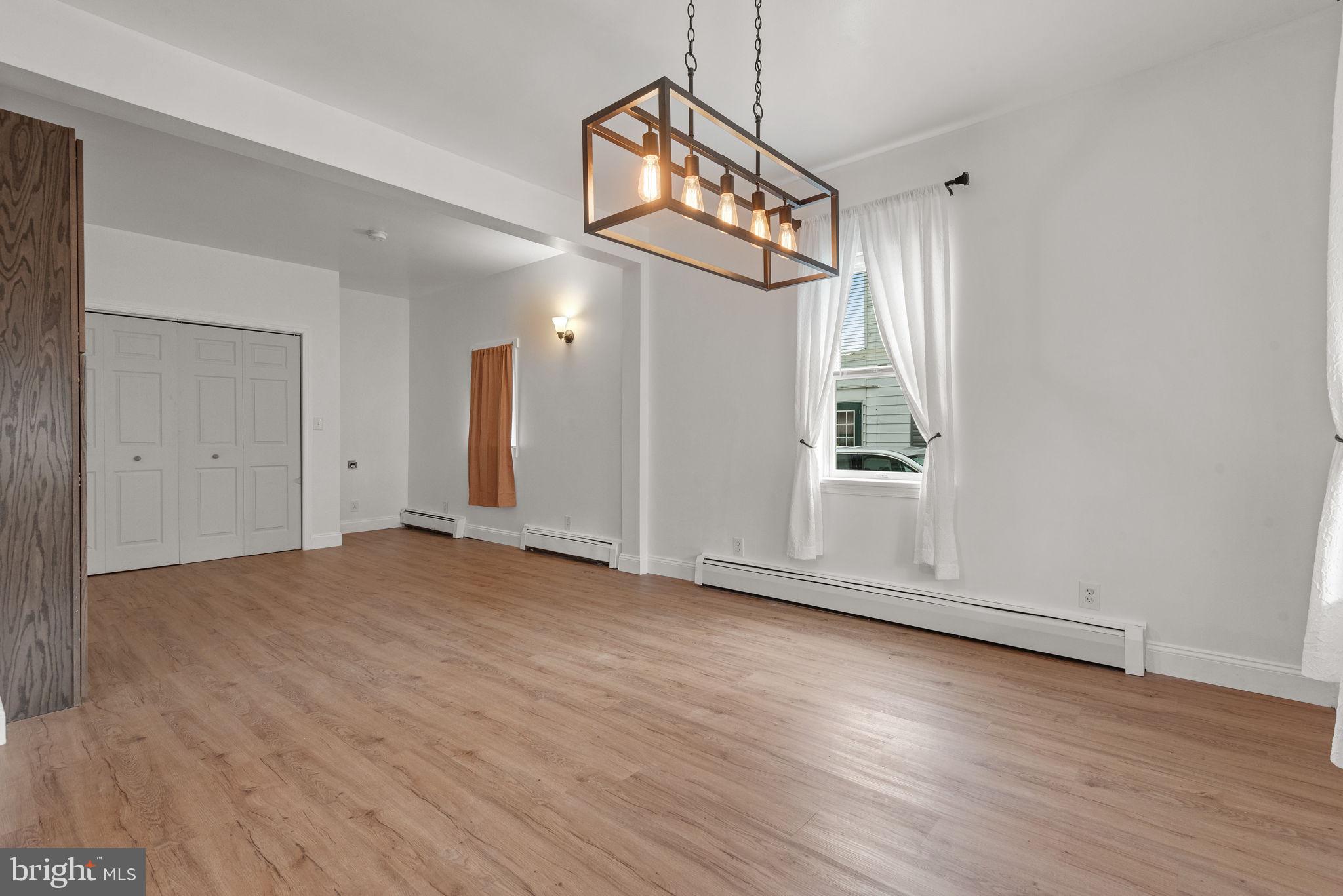 538 W MAIN AVENUE