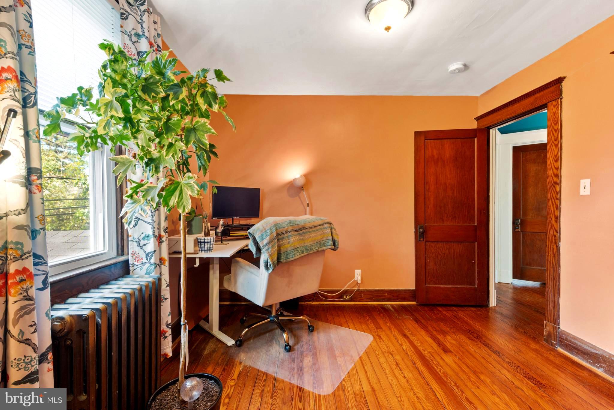 MOUNT WASHINGTON - Residential