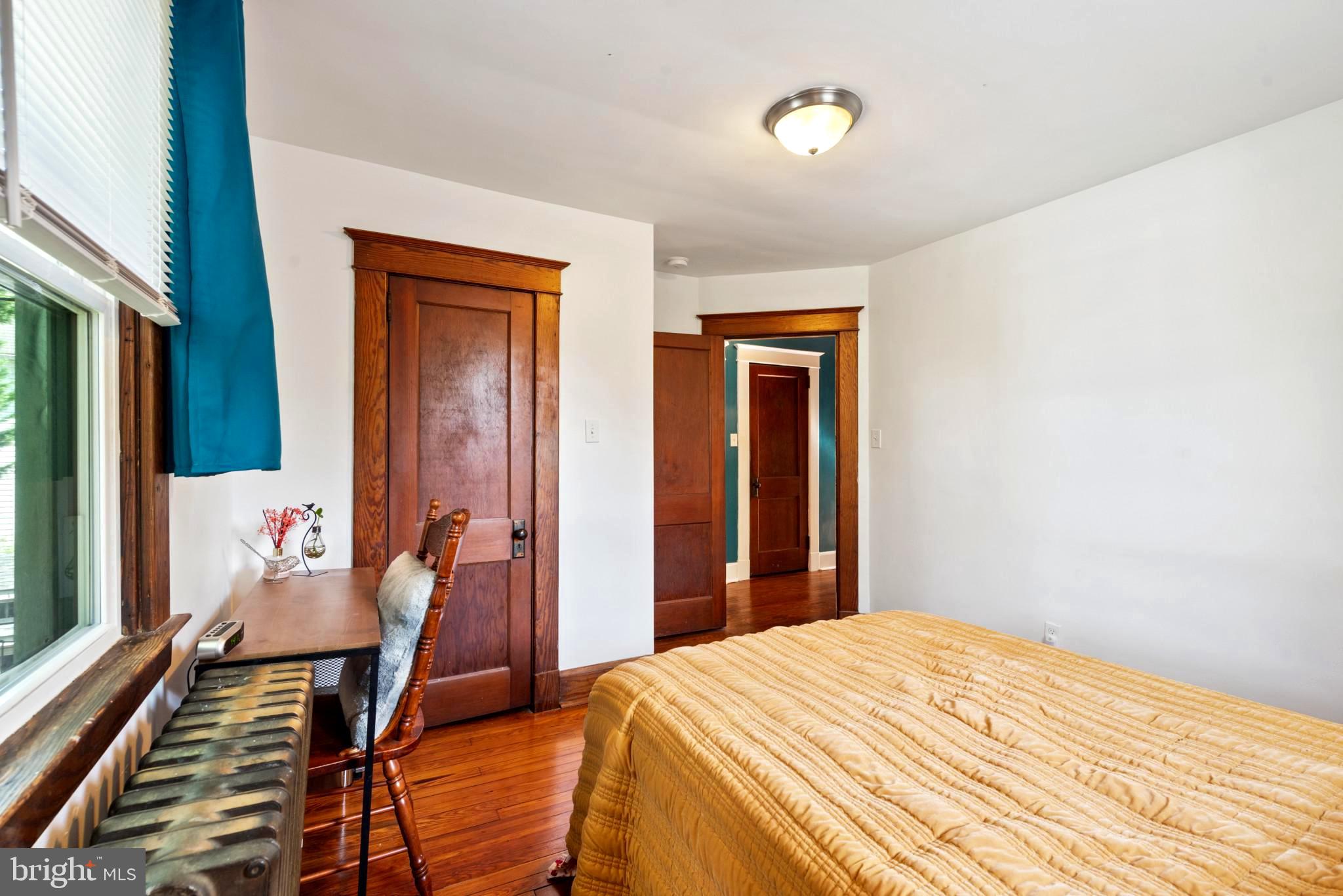 MOUNT WASHINGTON - Residential