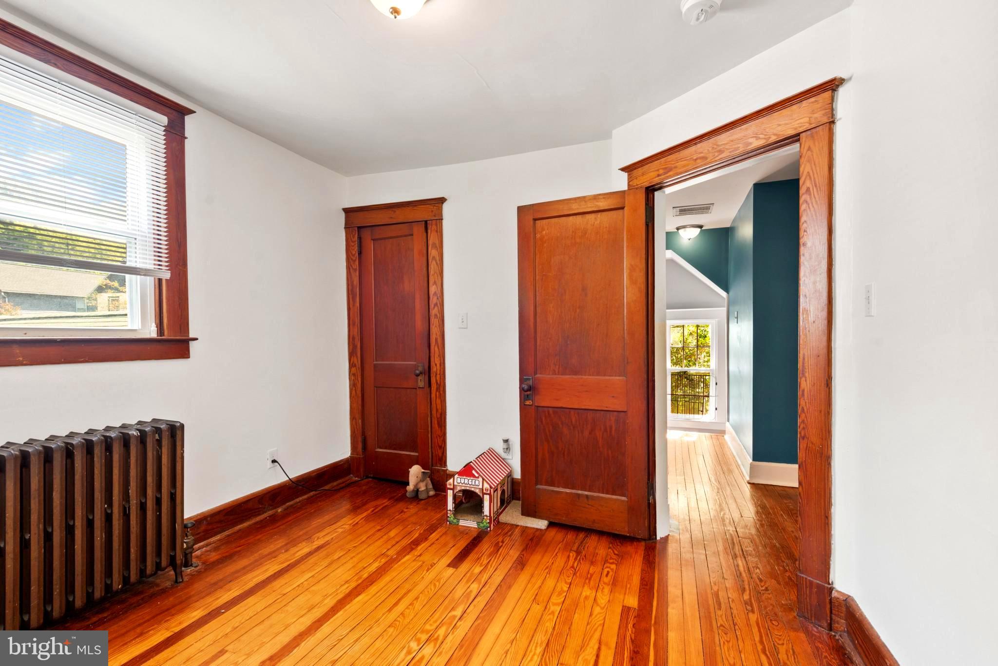 MOUNT WASHINGTON - Residential