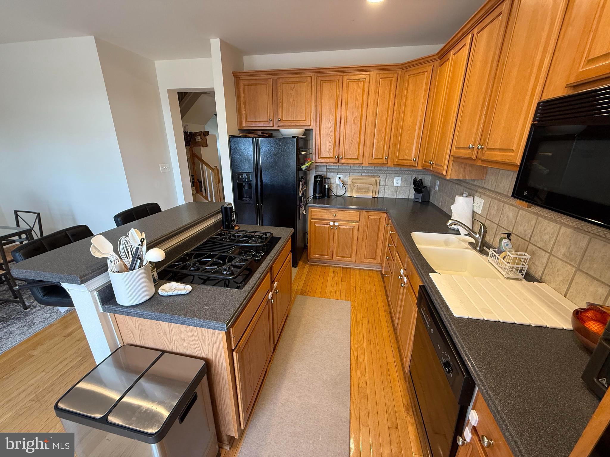 41859 CINNABAR SQUARE