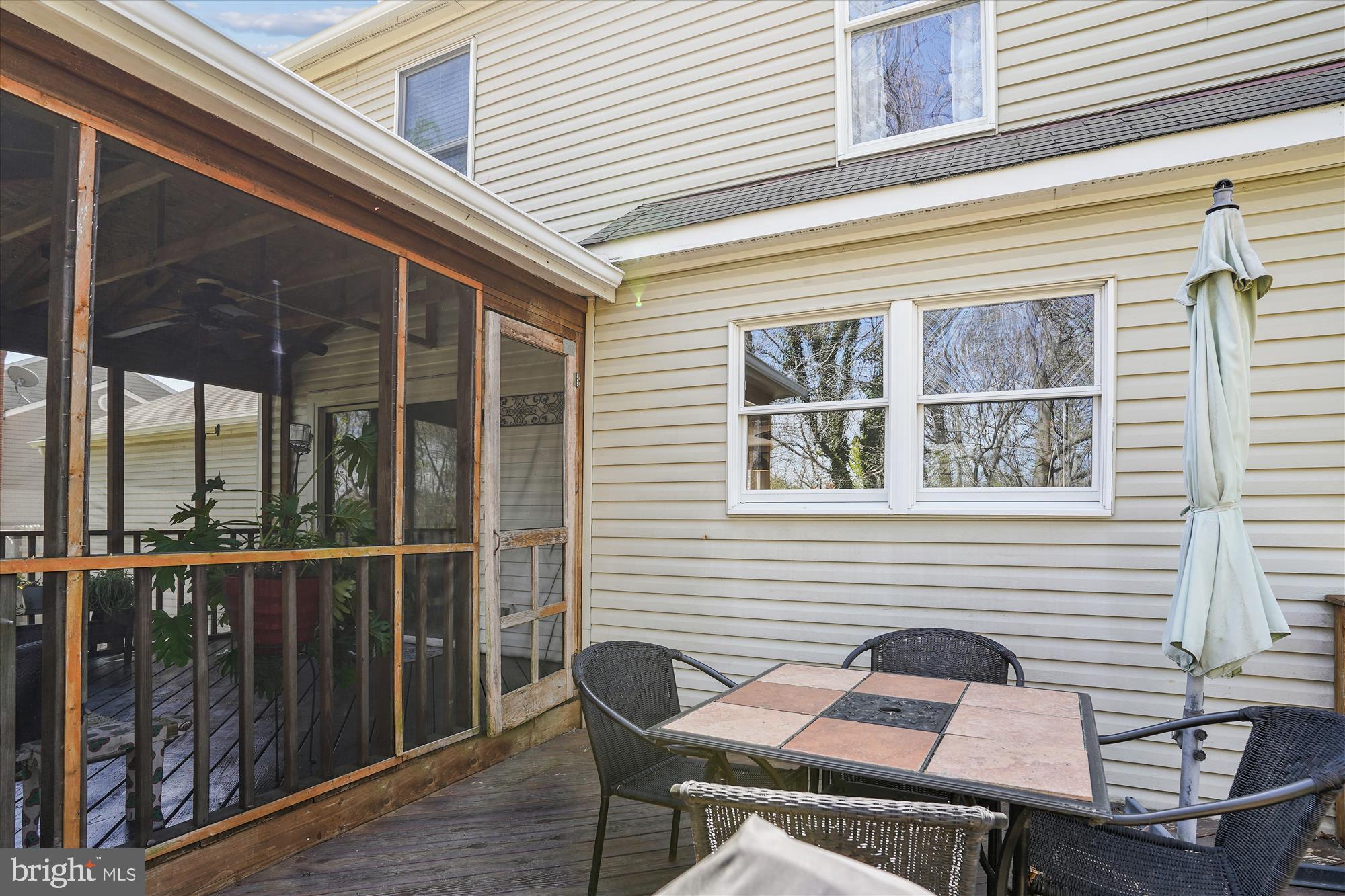 HAMPTON OAKS - Residential