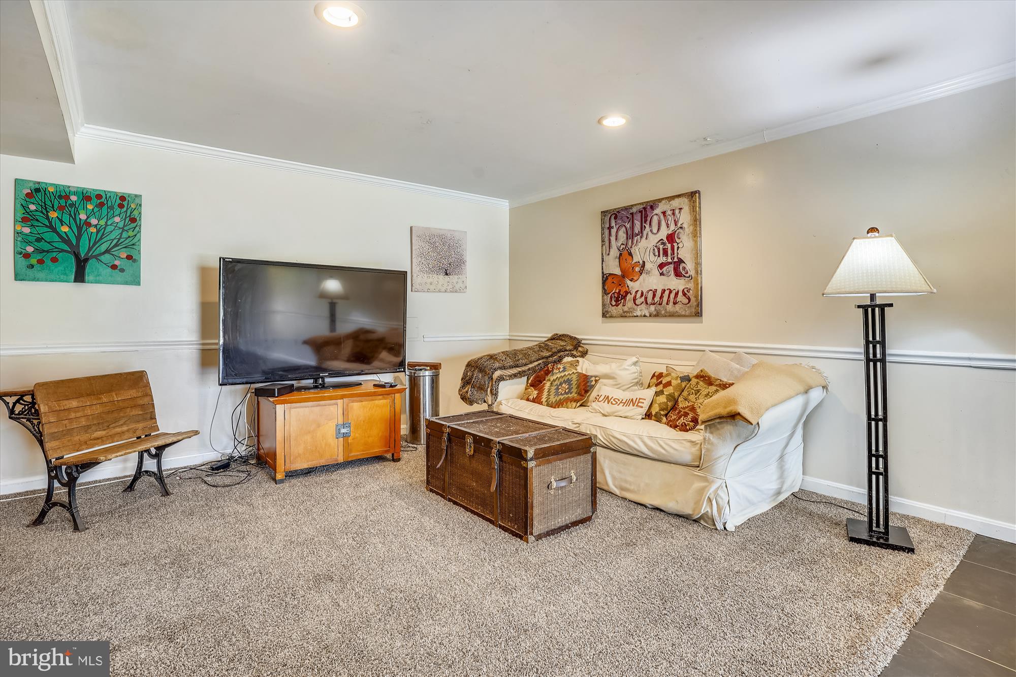 HAMPTON OAKS - Residential