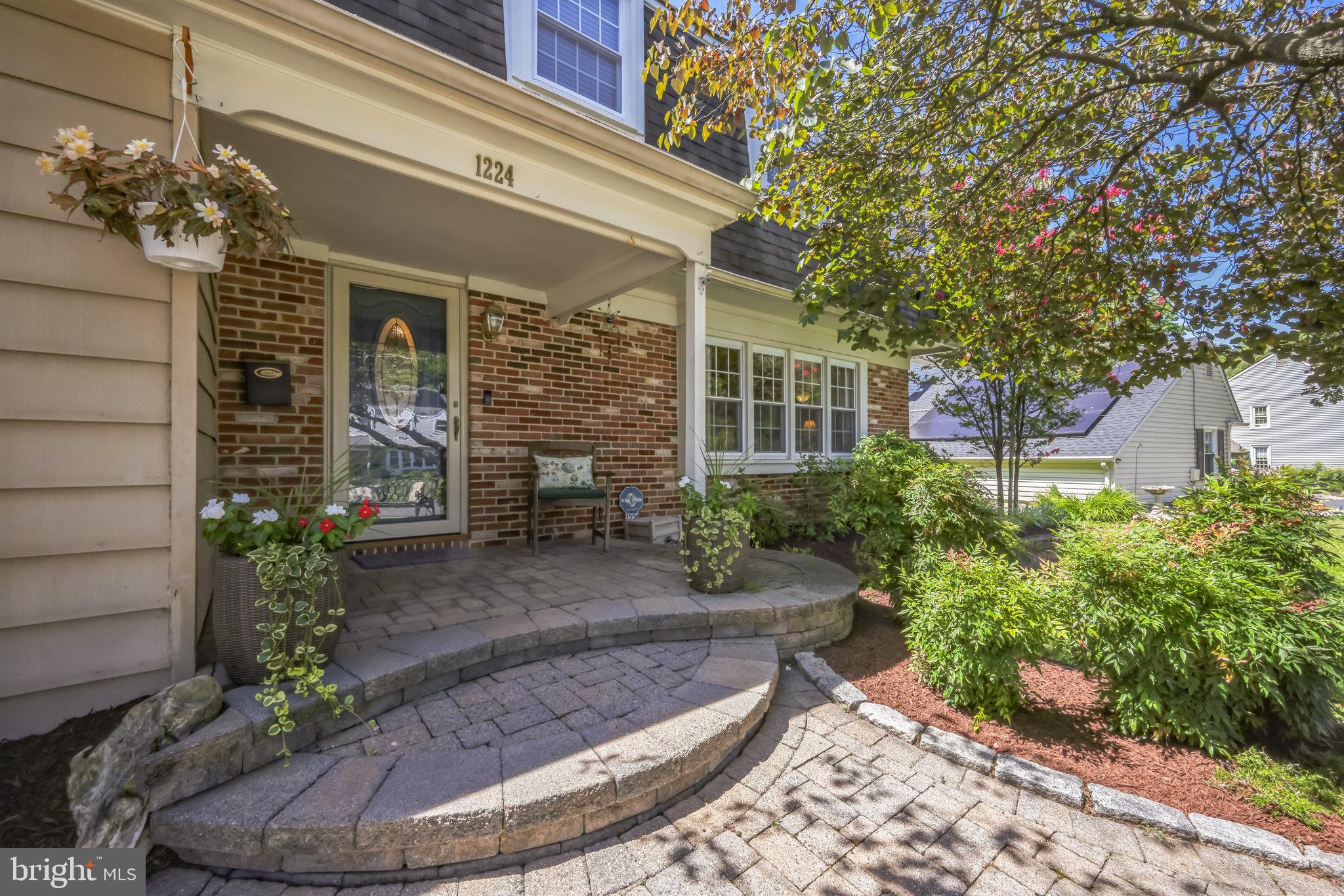 1224 CONCORD LANE
