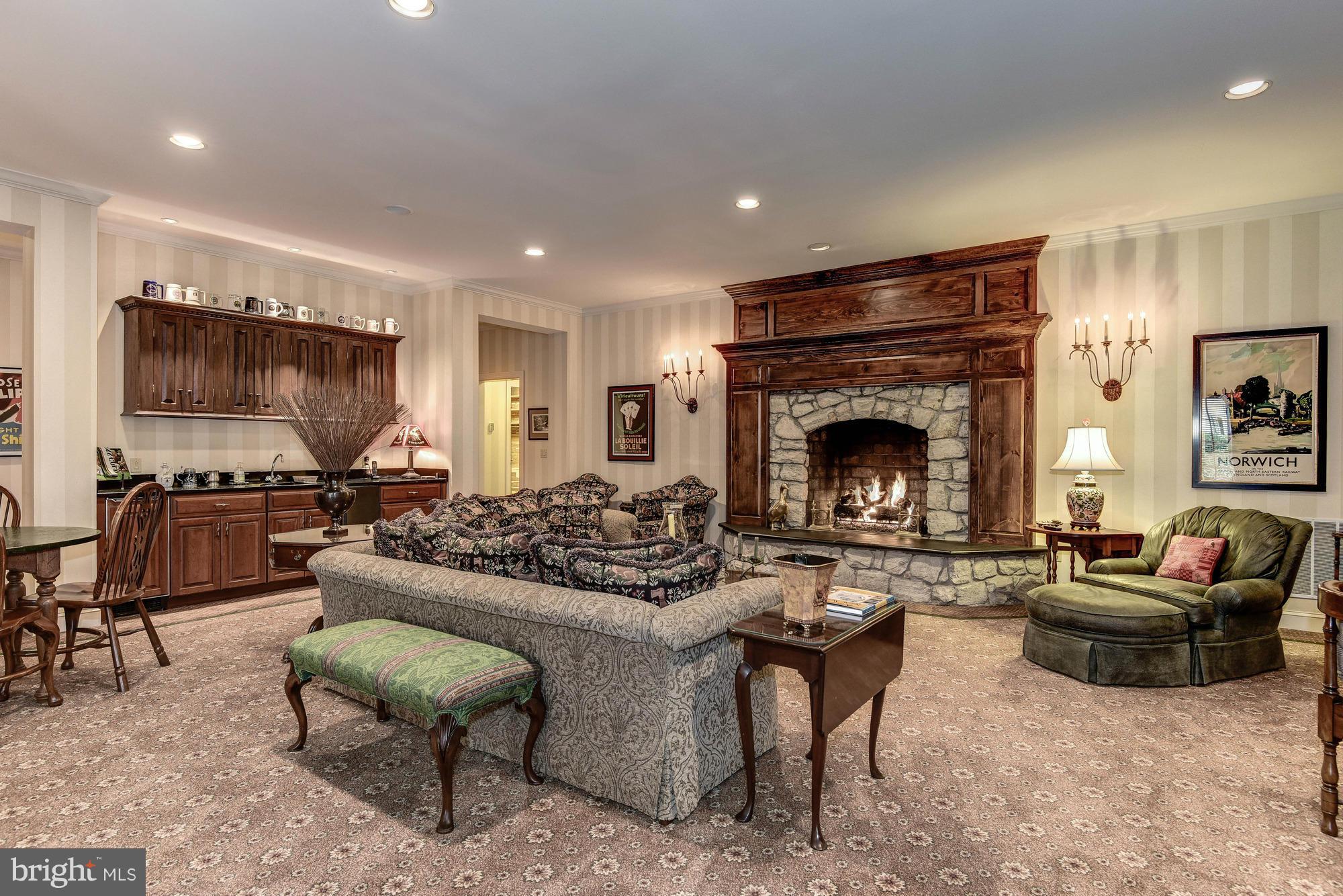 BETHESDA OUTSIDE - Residential