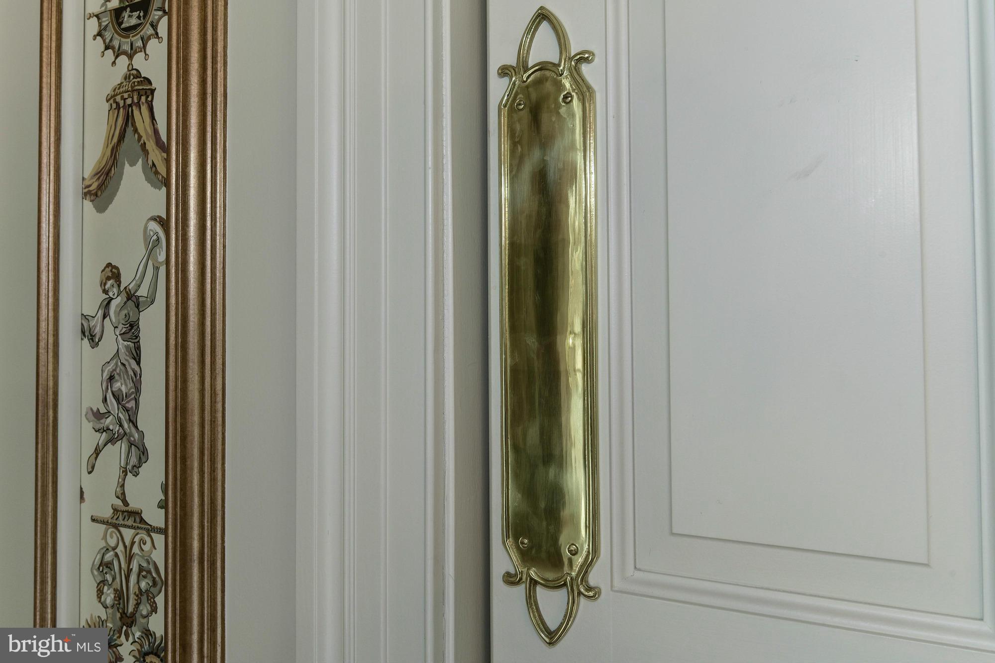 BETHESDA OUTSIDE - Residential