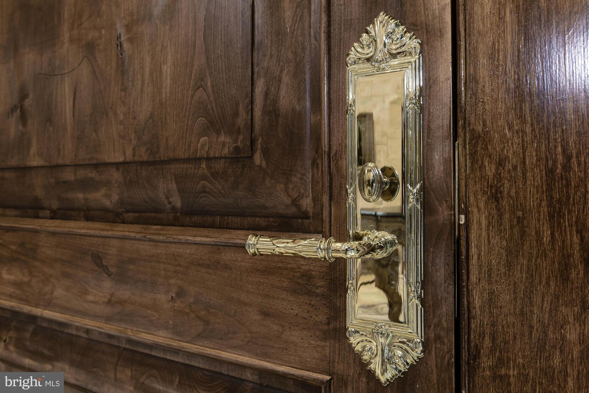 BETHESDA OUTSIDE - Residential