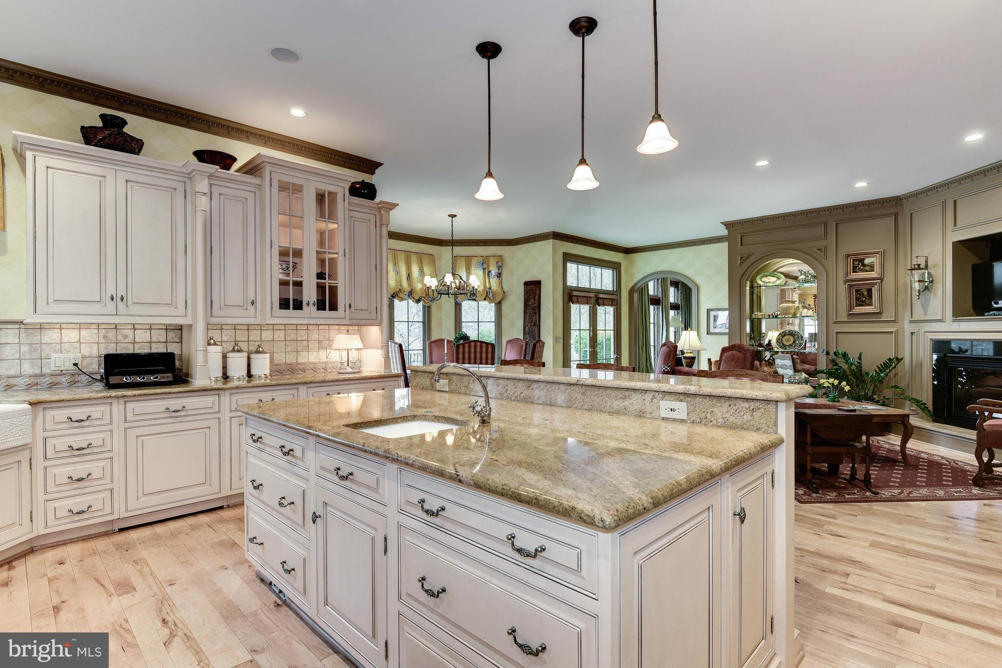 BETHESDA OUTSIDE - Residential