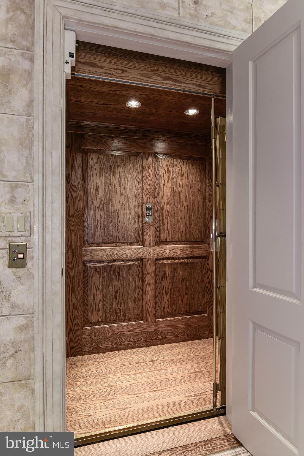 BETHESDA OUTSIDE - Residential