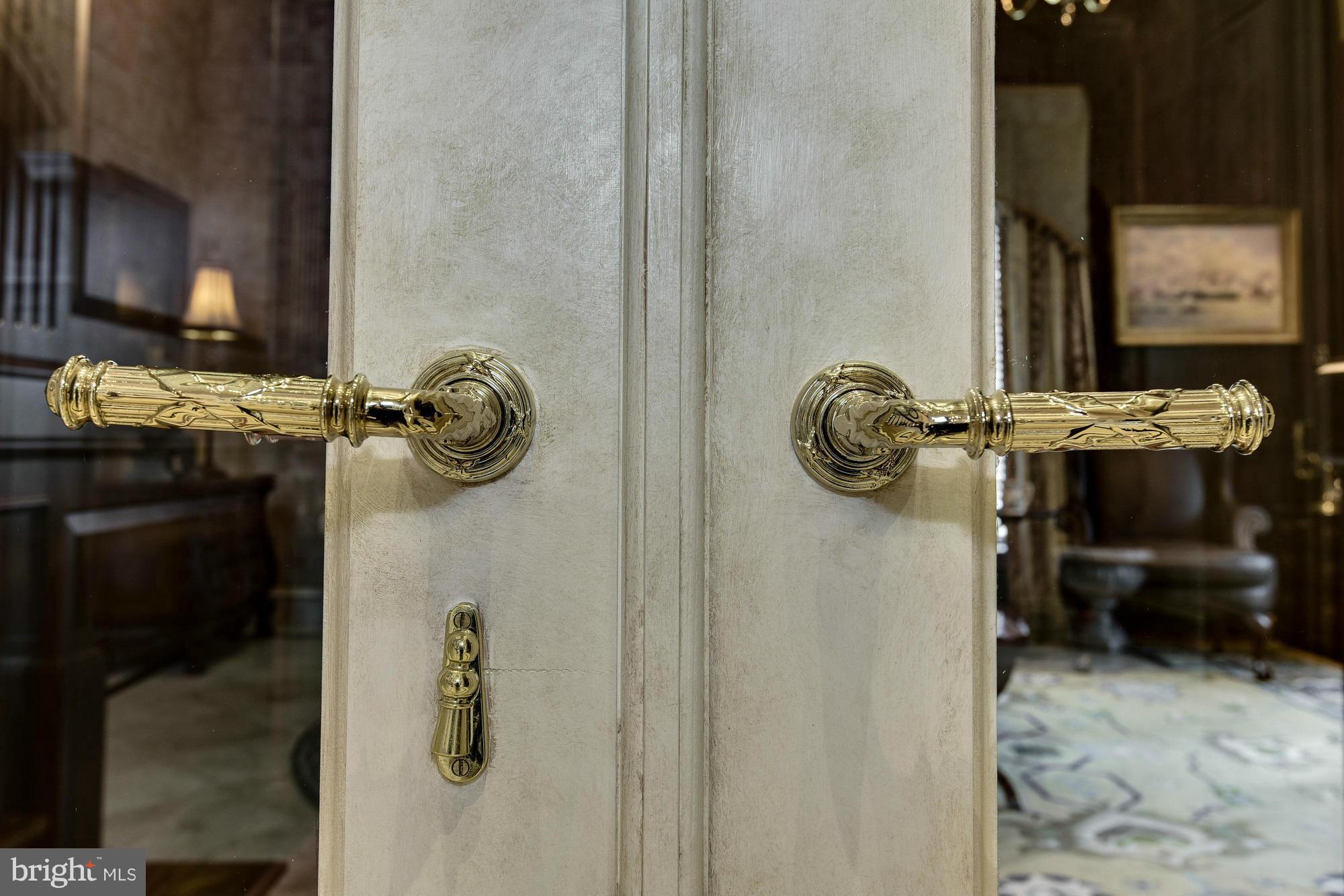 BETHESDA OUTSIDE - Residential