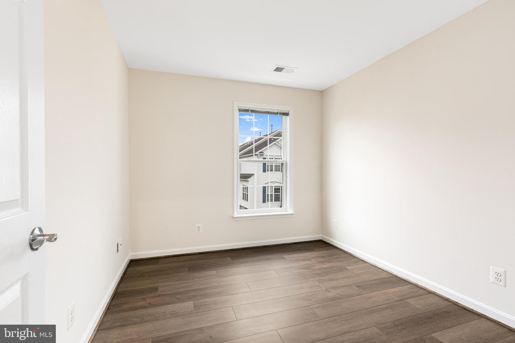 FAIRCREST - Residential