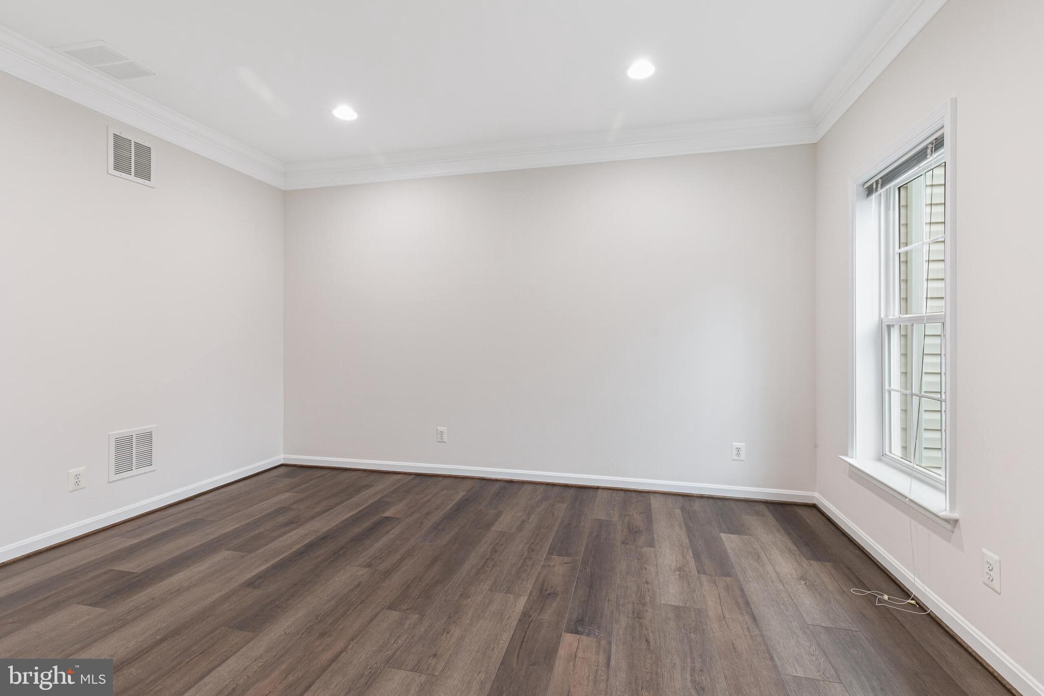 FAIRCREST - Residential