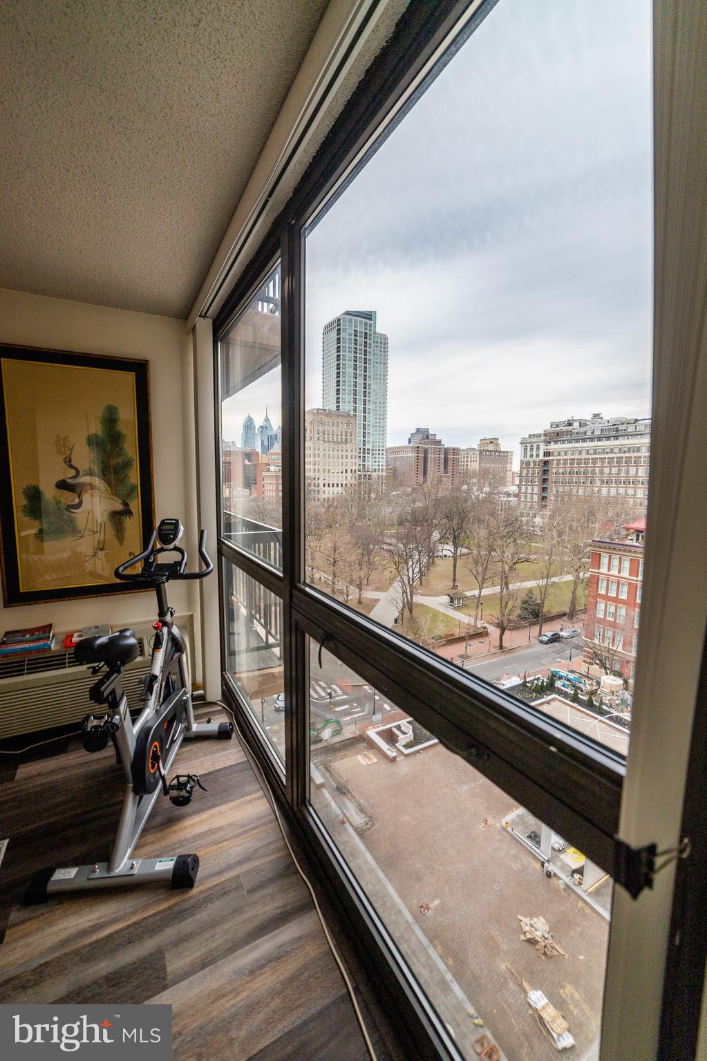 WASHINGTON SQ - Residential Lease