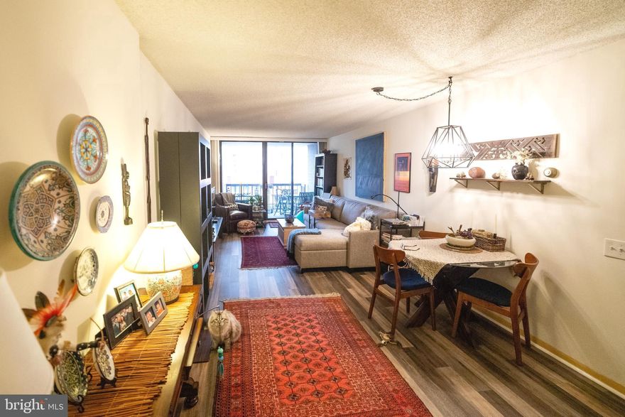 Completely renovated cozy one bedroom, one bathroom with gorgeous treetop views of Washington Square and Center City showcased from a private balcony! This spacious one bedroom home offers wood-like floors and walls of oversized windows in all rooms. Enter through a foyer into the generously sized combined living and dining room. A wall of floor-to-ceiling windows leads to a cozy balcony- the perfect spot to curl up with a book or sip on your morning cup of coffee. The open kitchen features stainless steal appliances, granite countertops and a breakfast bar. The light-filled bedroom enjoys two walk in closets and floor-to-ceiling windows which overlook Washington Square. The bathroom adjacent to the bedroom has an oversized single vanity and tub/shower. Residents of Independence Place enjoy a twenty-four-hour doorman and concierge, brand new lobby and state-of-the-art fitness center, on-site management, individual heat & air conditioning controls and on-site parking with direct access to the building, subject to availability and a monthly fee. Public transportation is easily accessible and Amtrak's 30th Street Station and the Philadelphia International Airport are only minutes away.