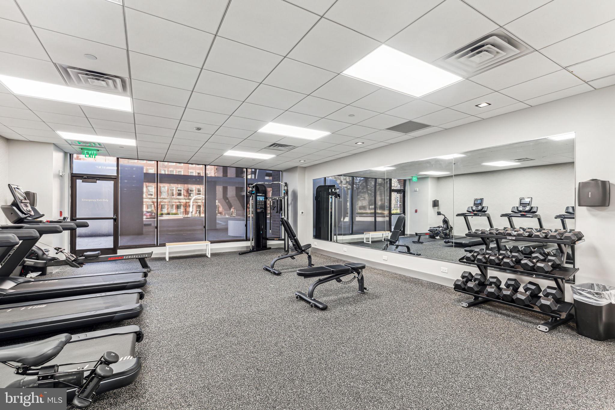 WASHINGTON SQ - Residential Lease