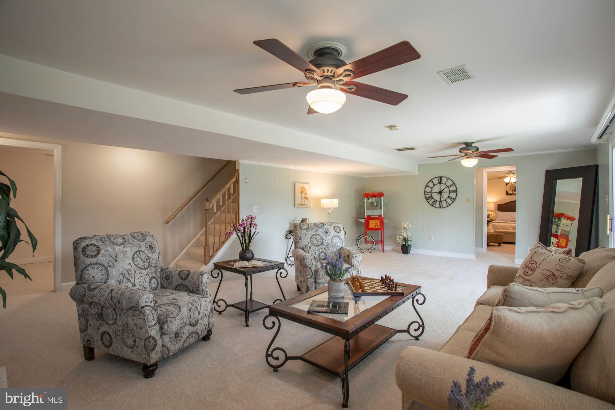 DUNN LORING WOODS - Residential