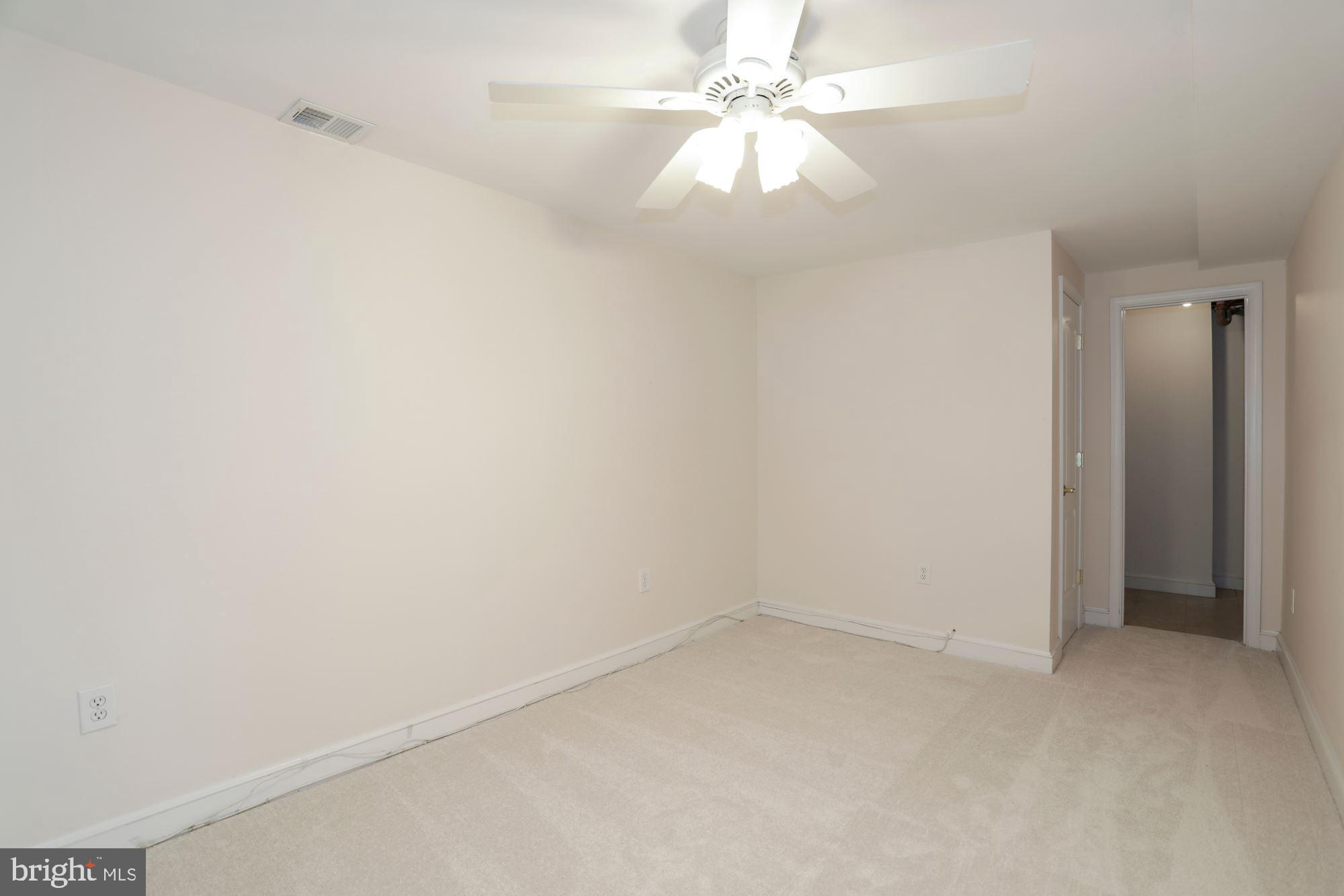 DUNN LORING WOODS - Residential