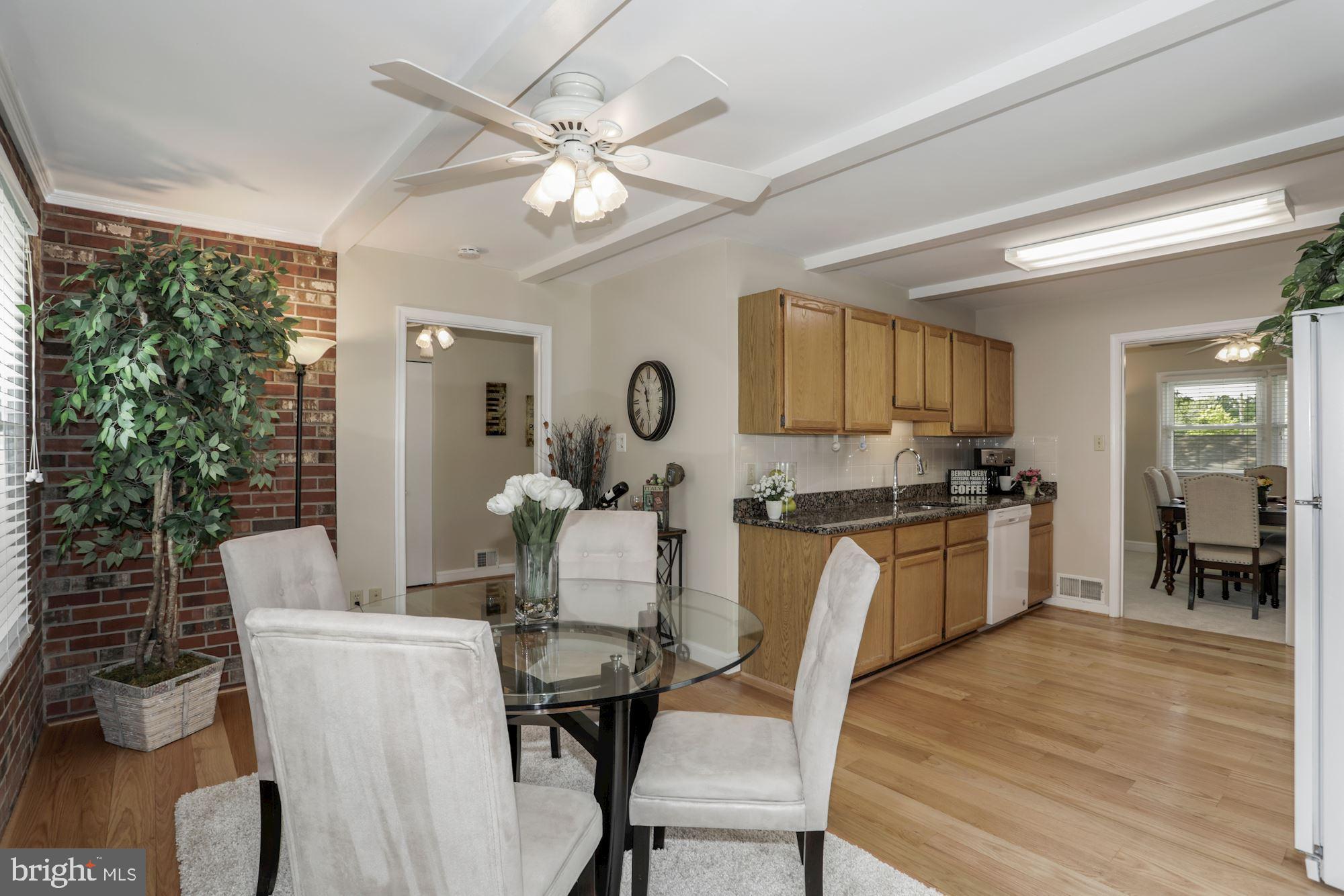 DUNN LORING WOODS - Residential