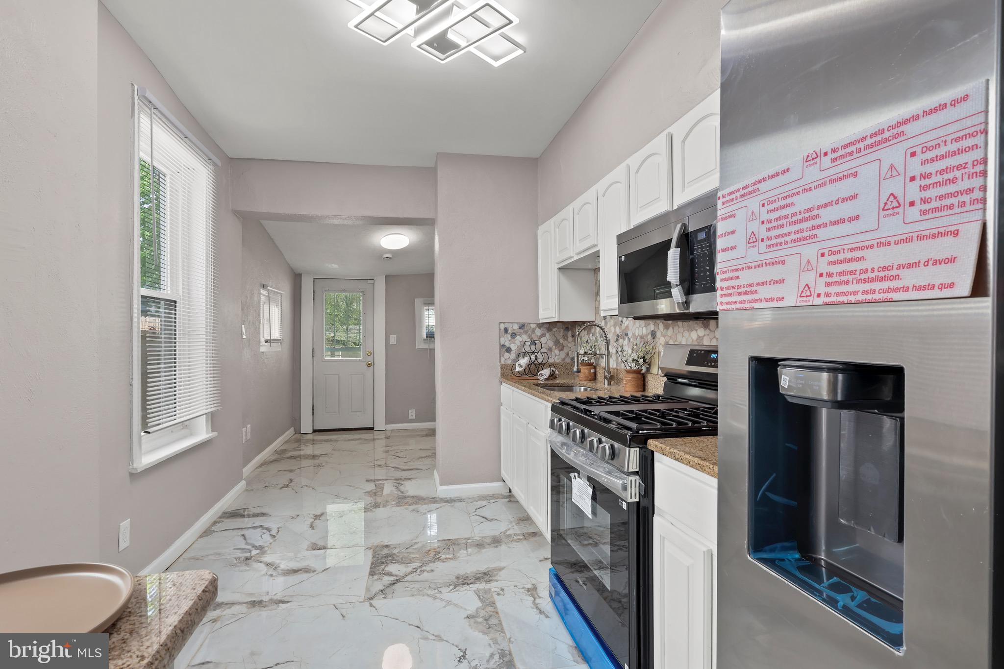 4673 MULBERRY STREET