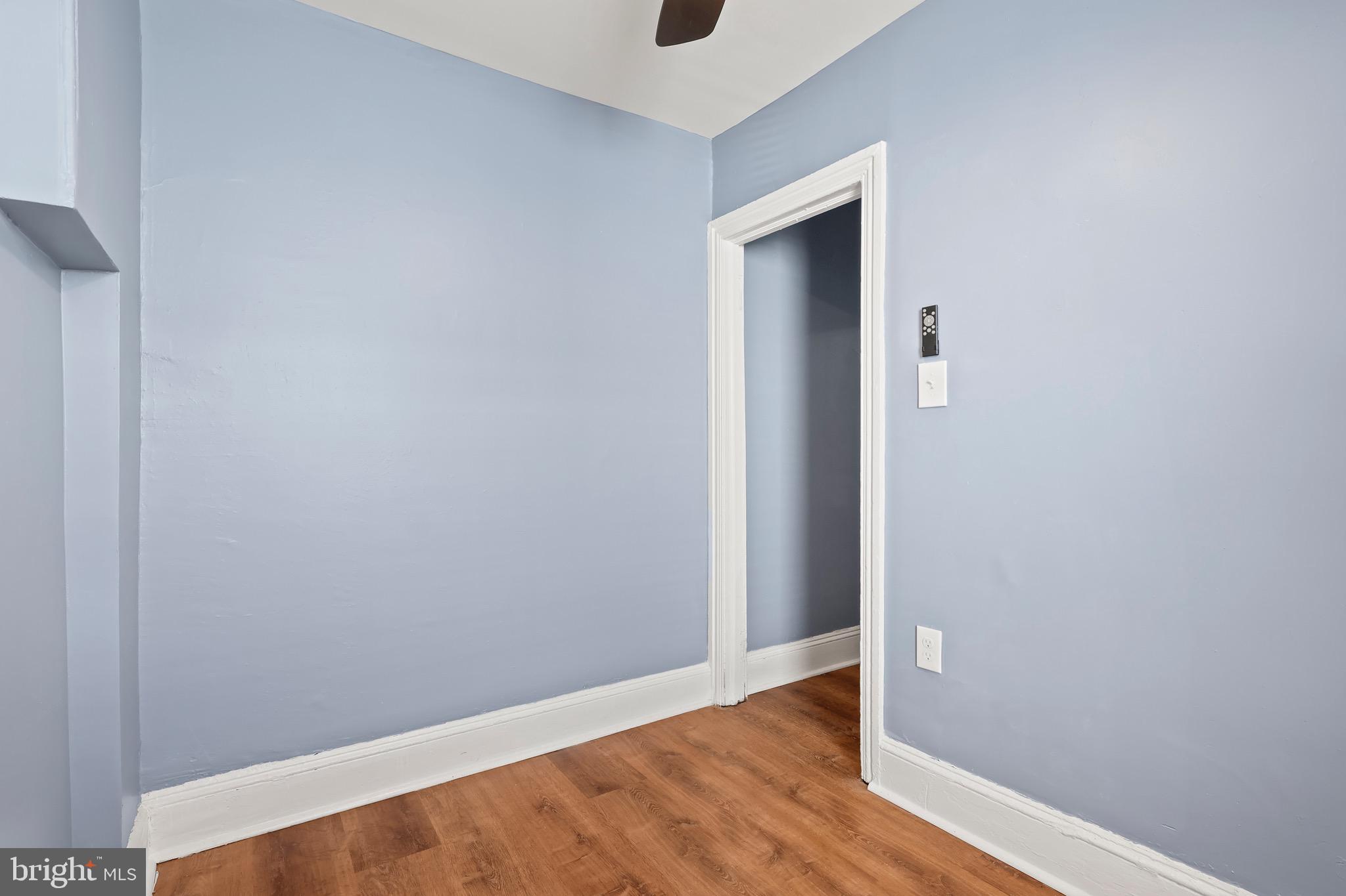 FRANKFORD - Residential