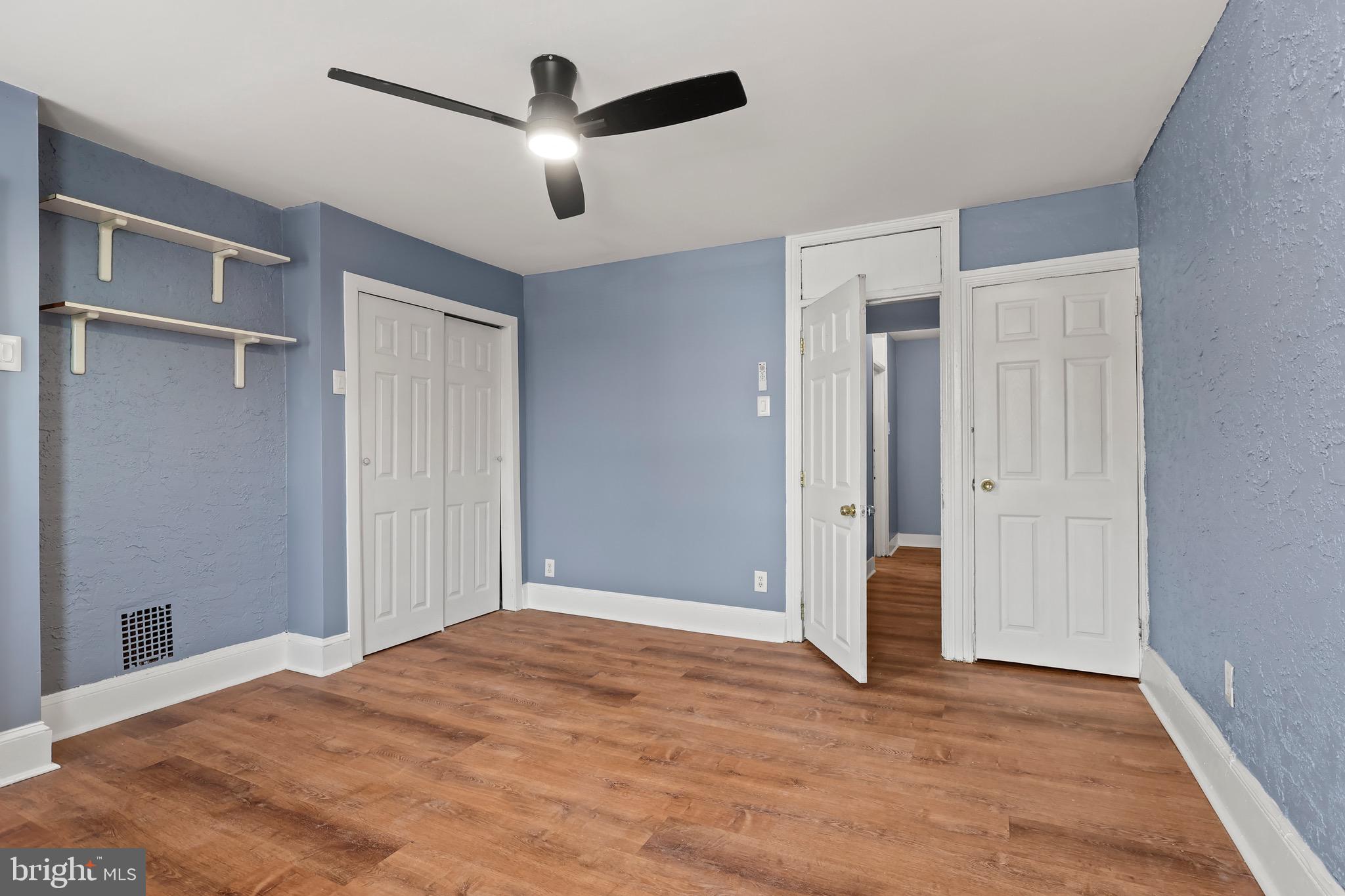 FRANKFORD - Residential