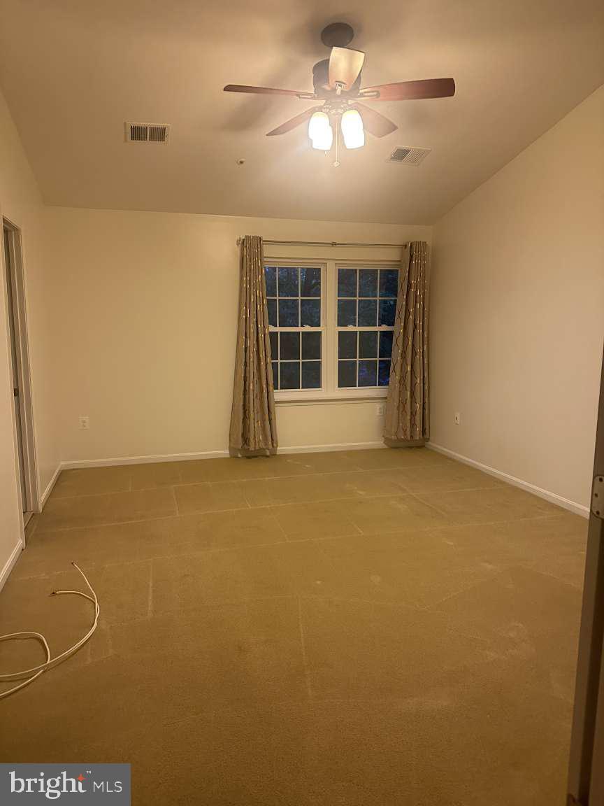 NORTHRIDGE - Residential