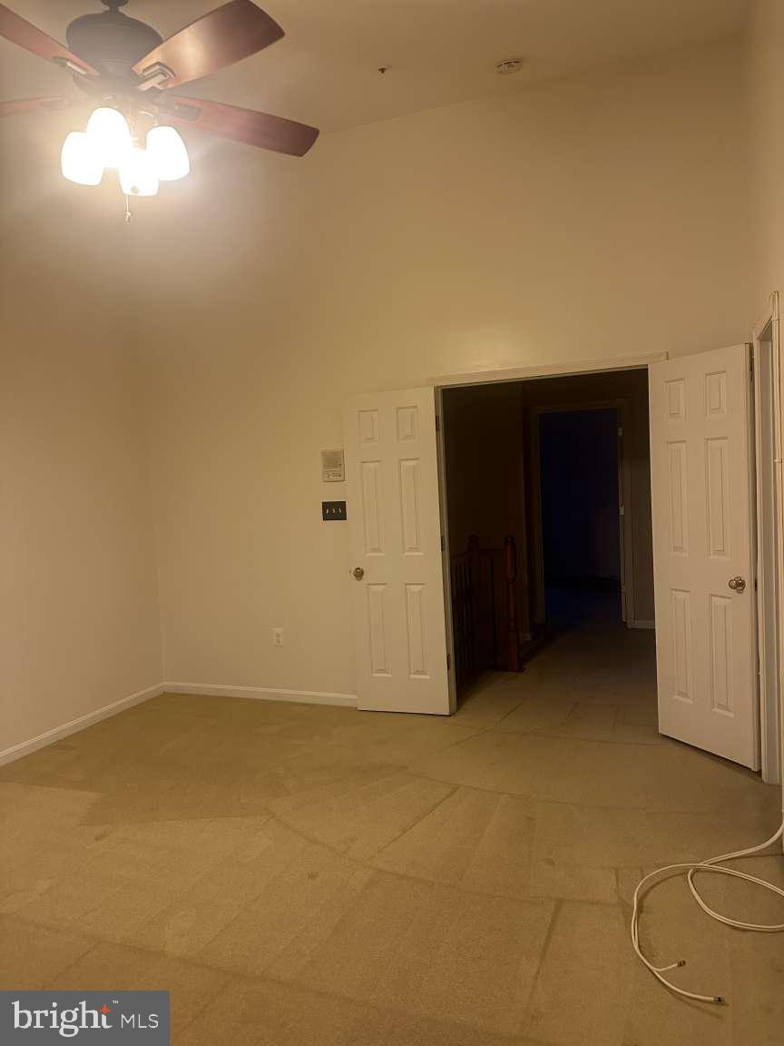 NORTHRIDGE - Residential